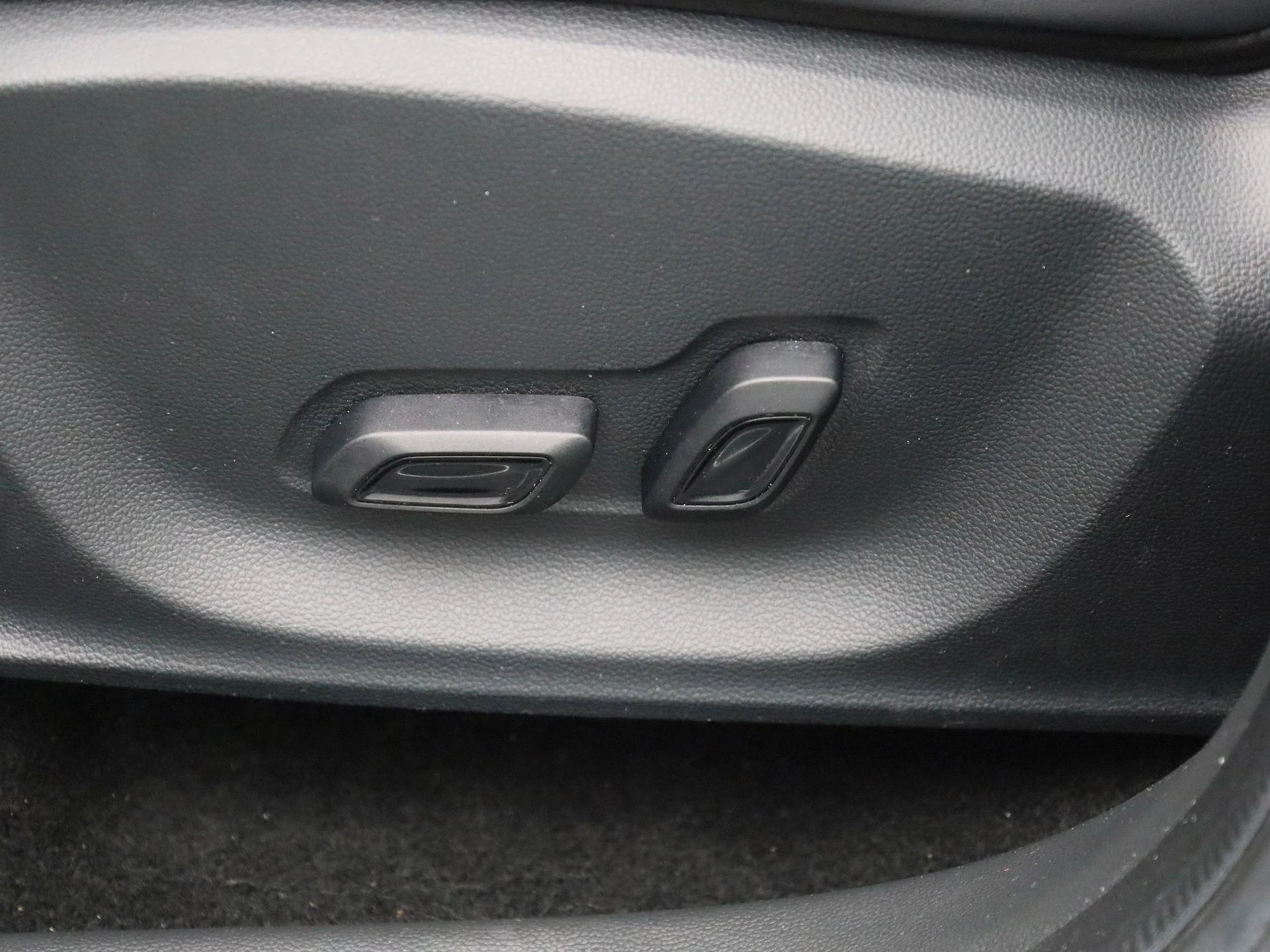 MG-ZS EV-image-32