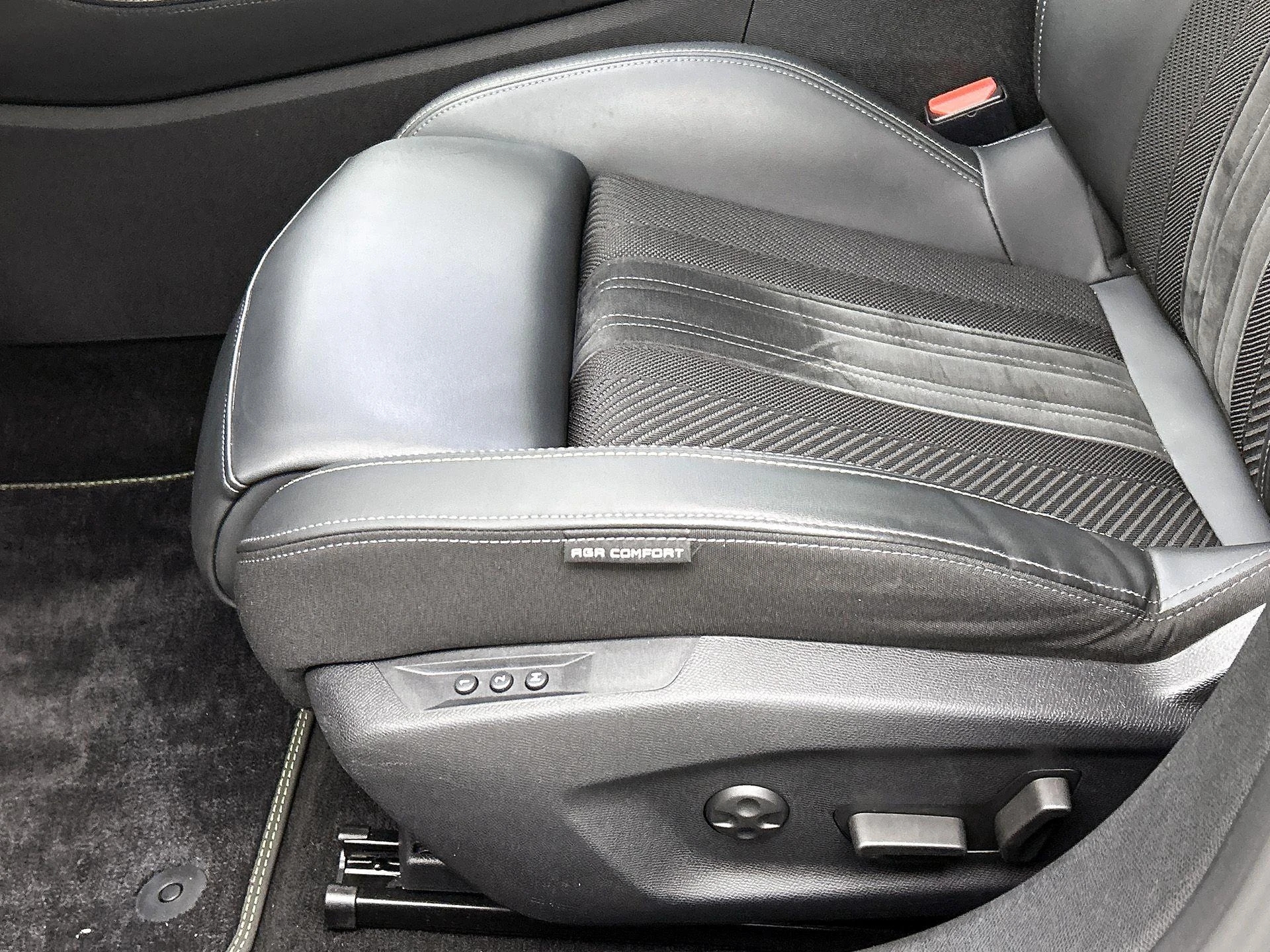 Peugeot-308-image-30