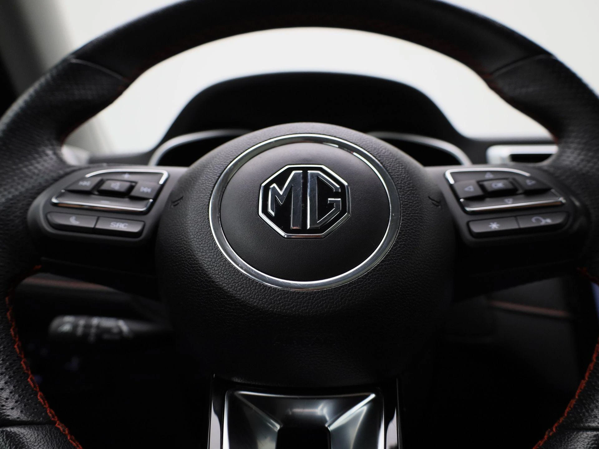 MG-ZS EV-image-26
