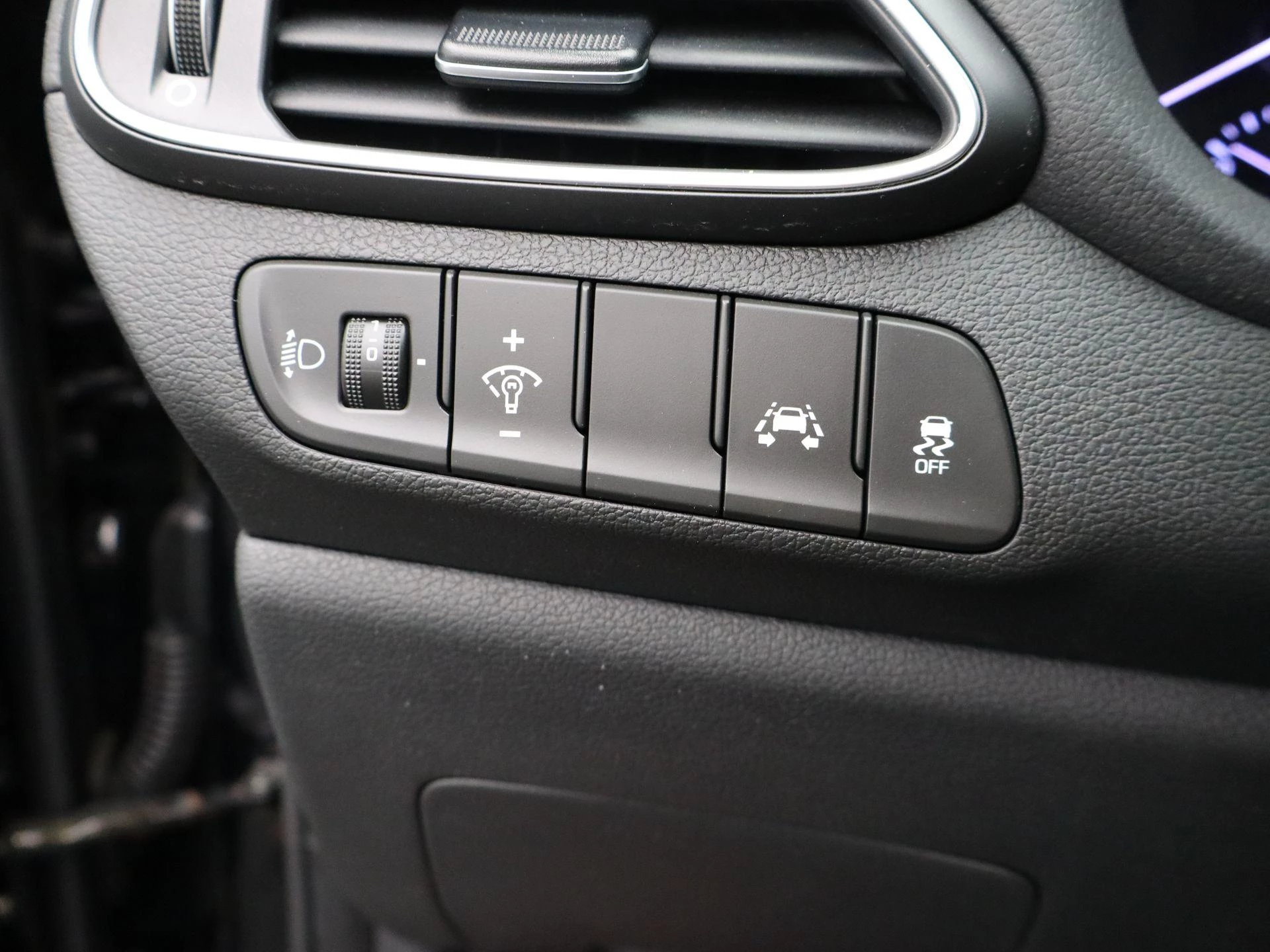 Hyundai-i30-image-23