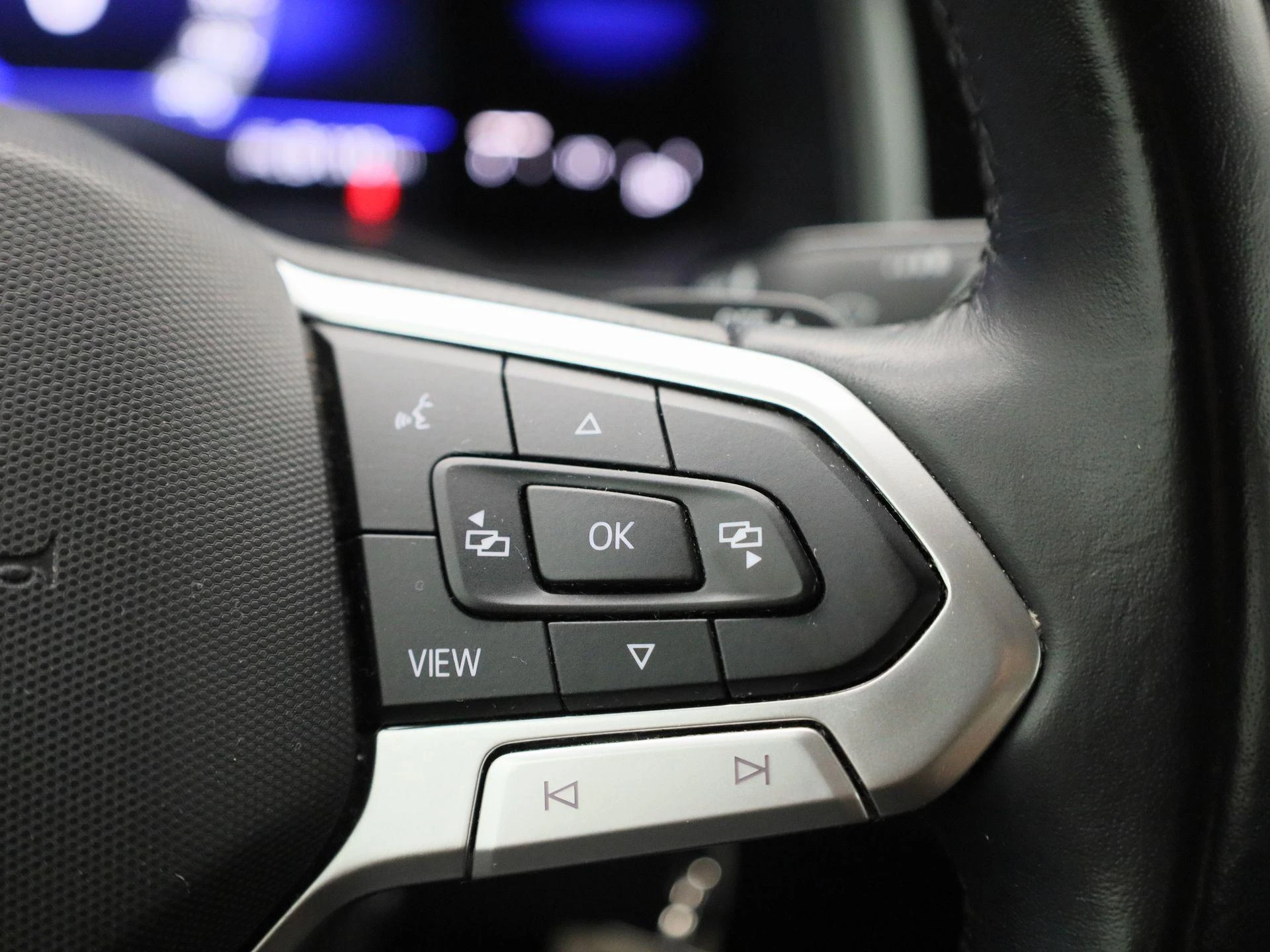 Volkswagen-Polo-image-23