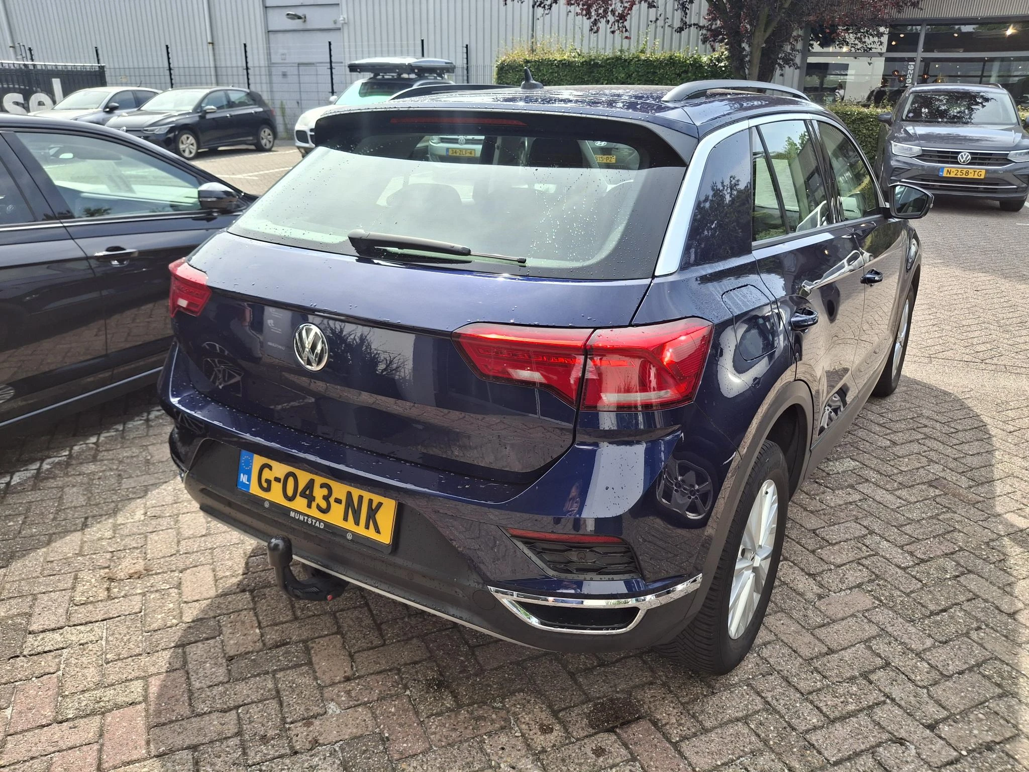 Volkswagen-T-Roc-image-5