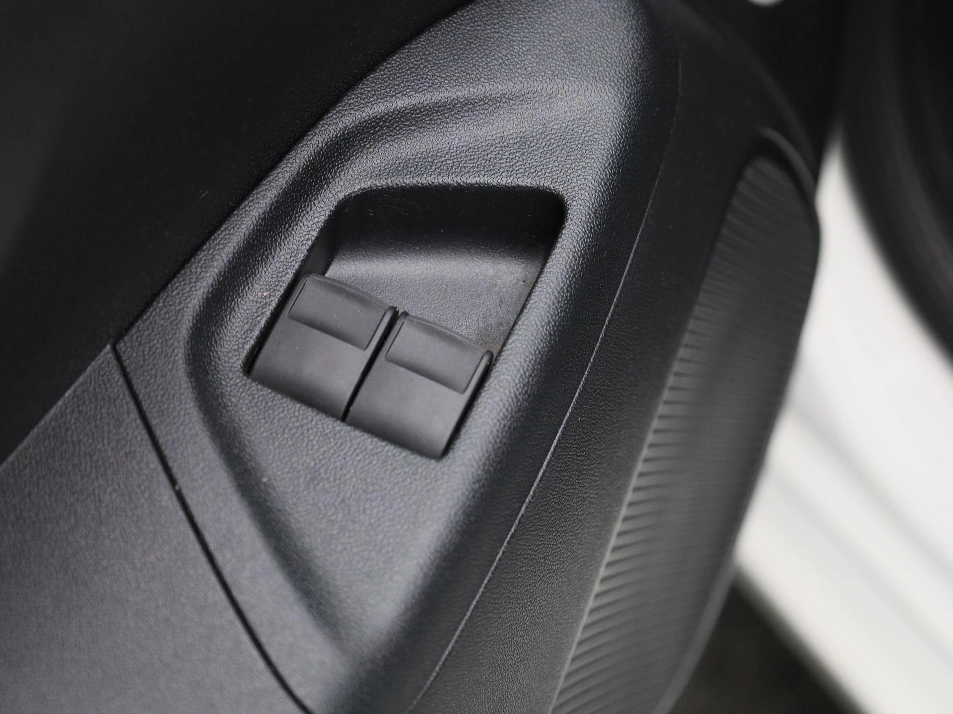 Peugeot-108-image-22
