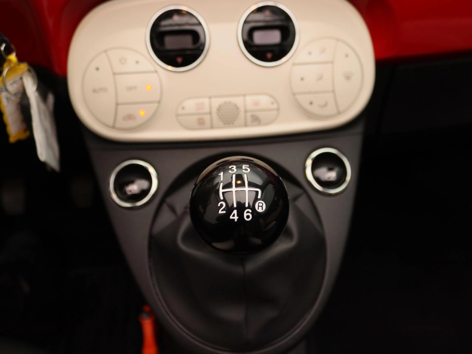 Fiat-500C-image-10