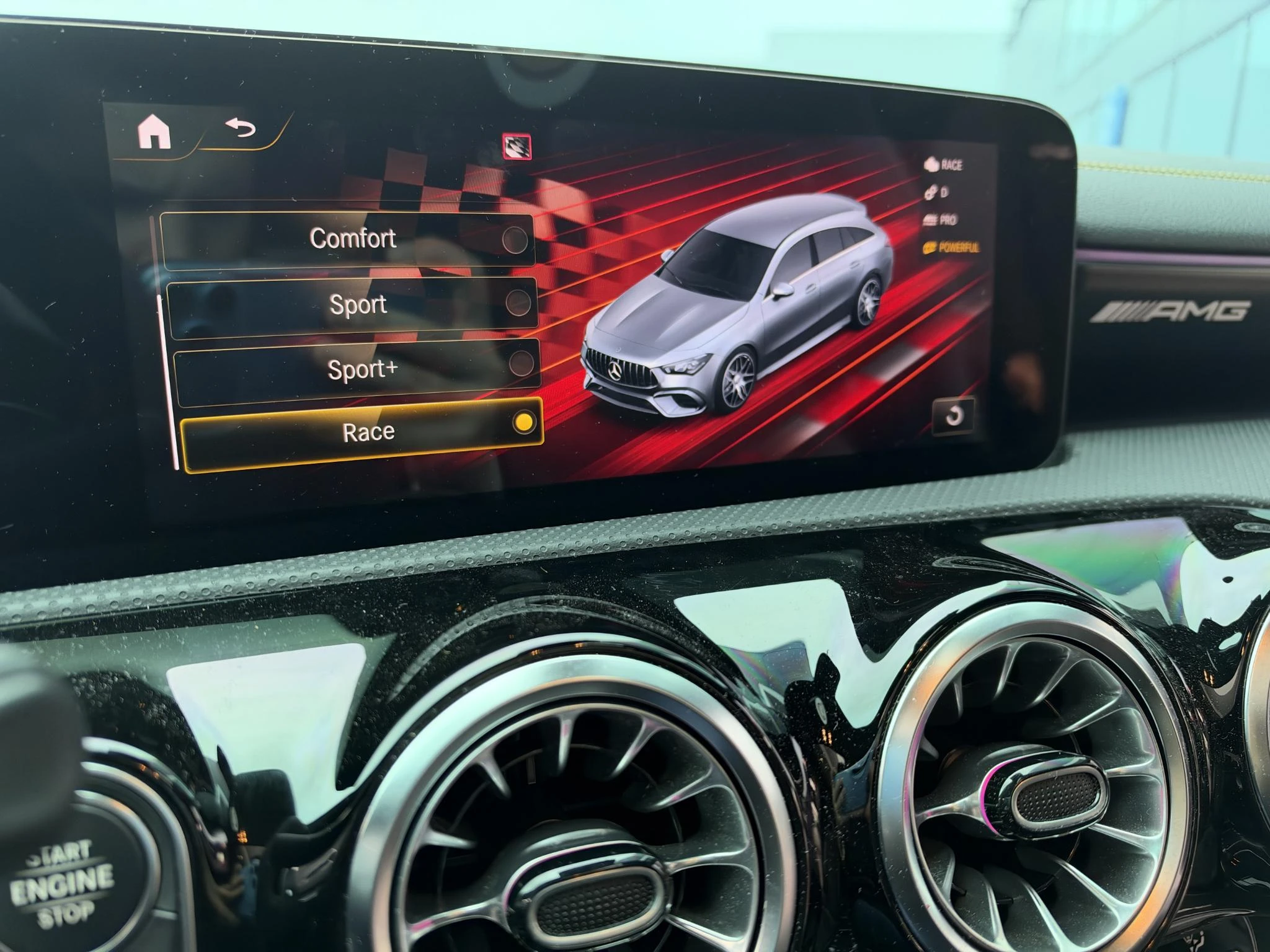 Mercedes-Benz-CLA-image-15