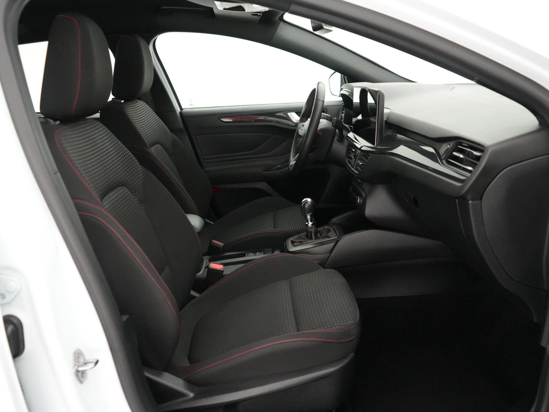 Ford Focus Clipper 1.0i EcoBoost MHEV 92kW ST-Line