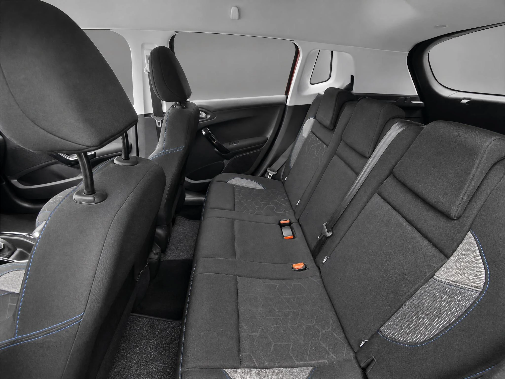 Peugeot-2008-image-11