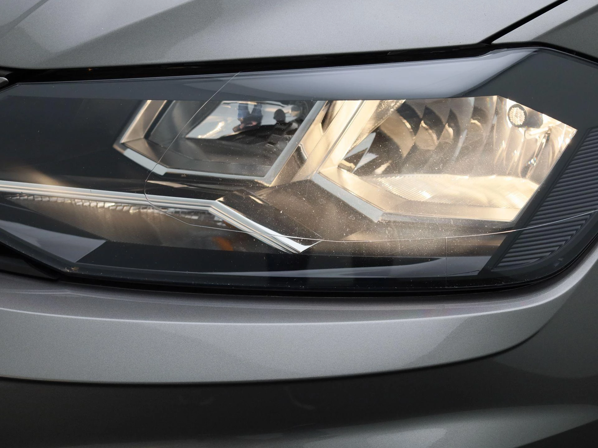 Volkswagen-Polo-image-14