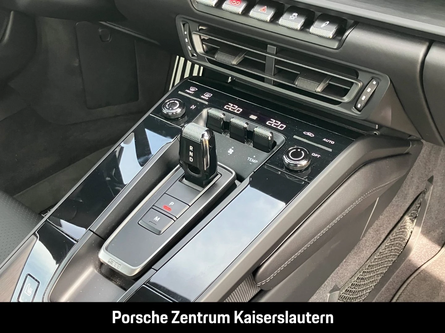 Porsche-911-image-32