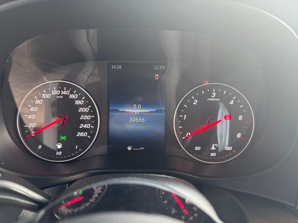 Mercedes-Benz-Vito 116-image-6