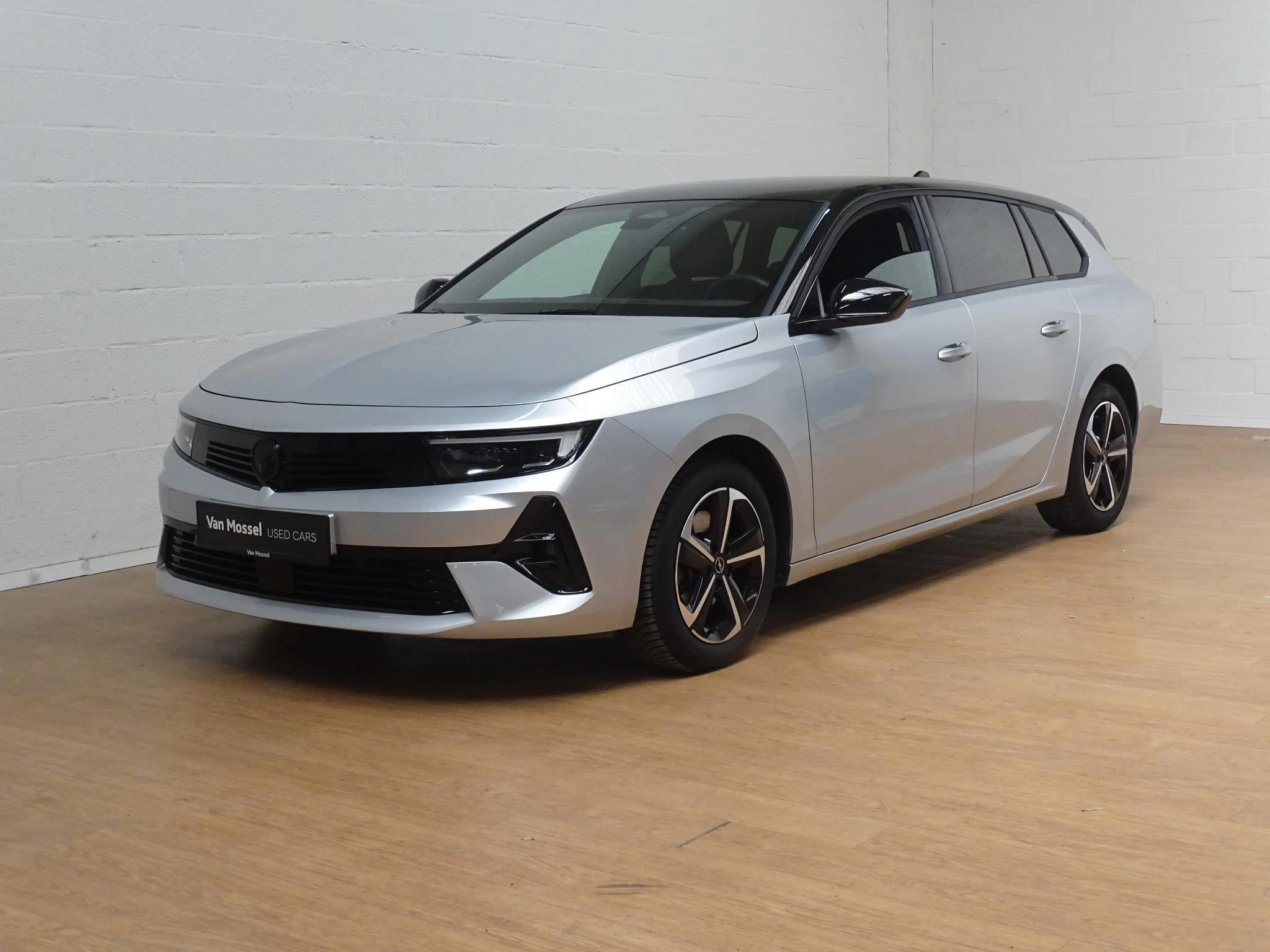 Opel-Astra-image-4