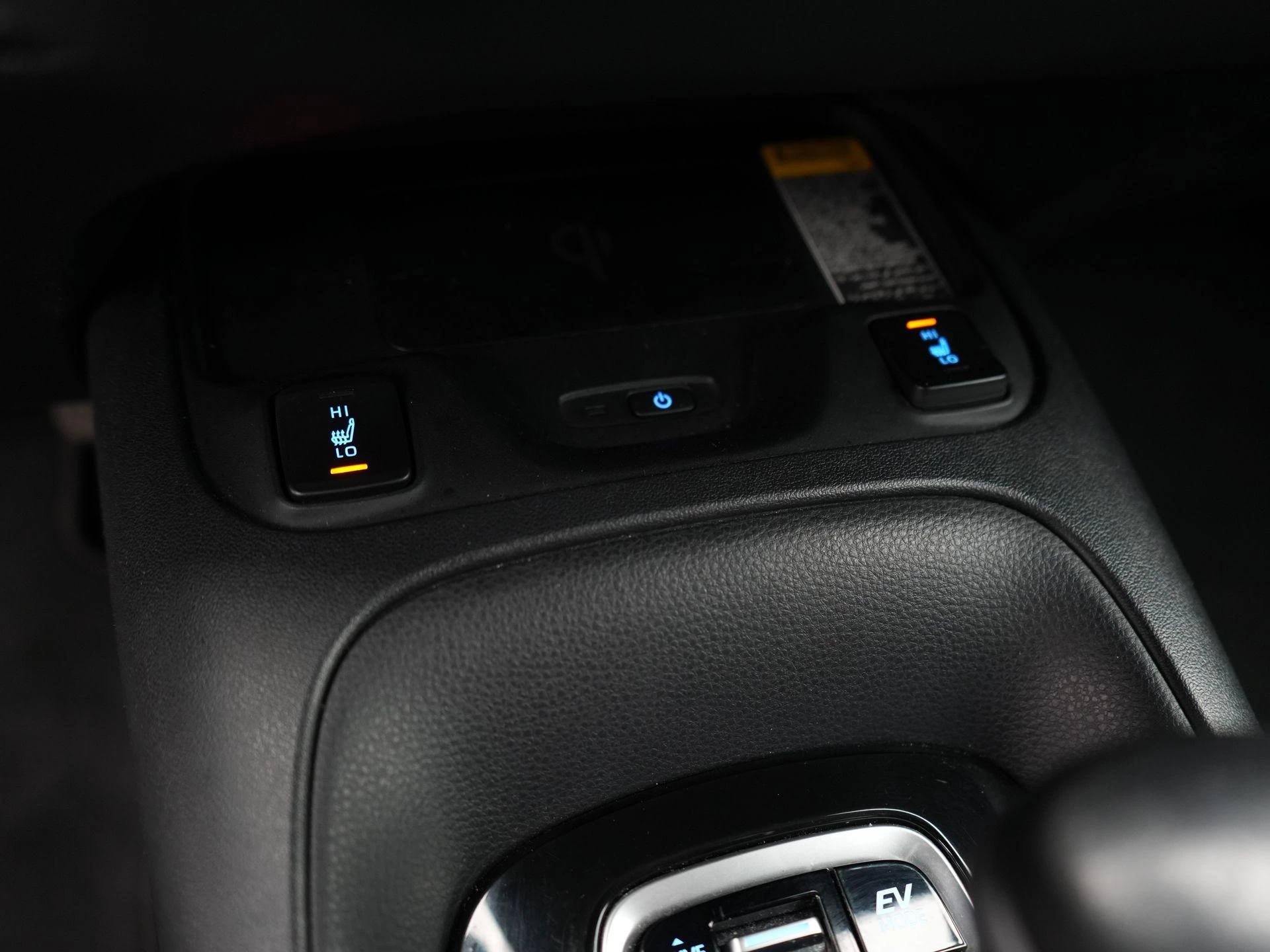 Toyota-Corolla Touring Sports-image-17
