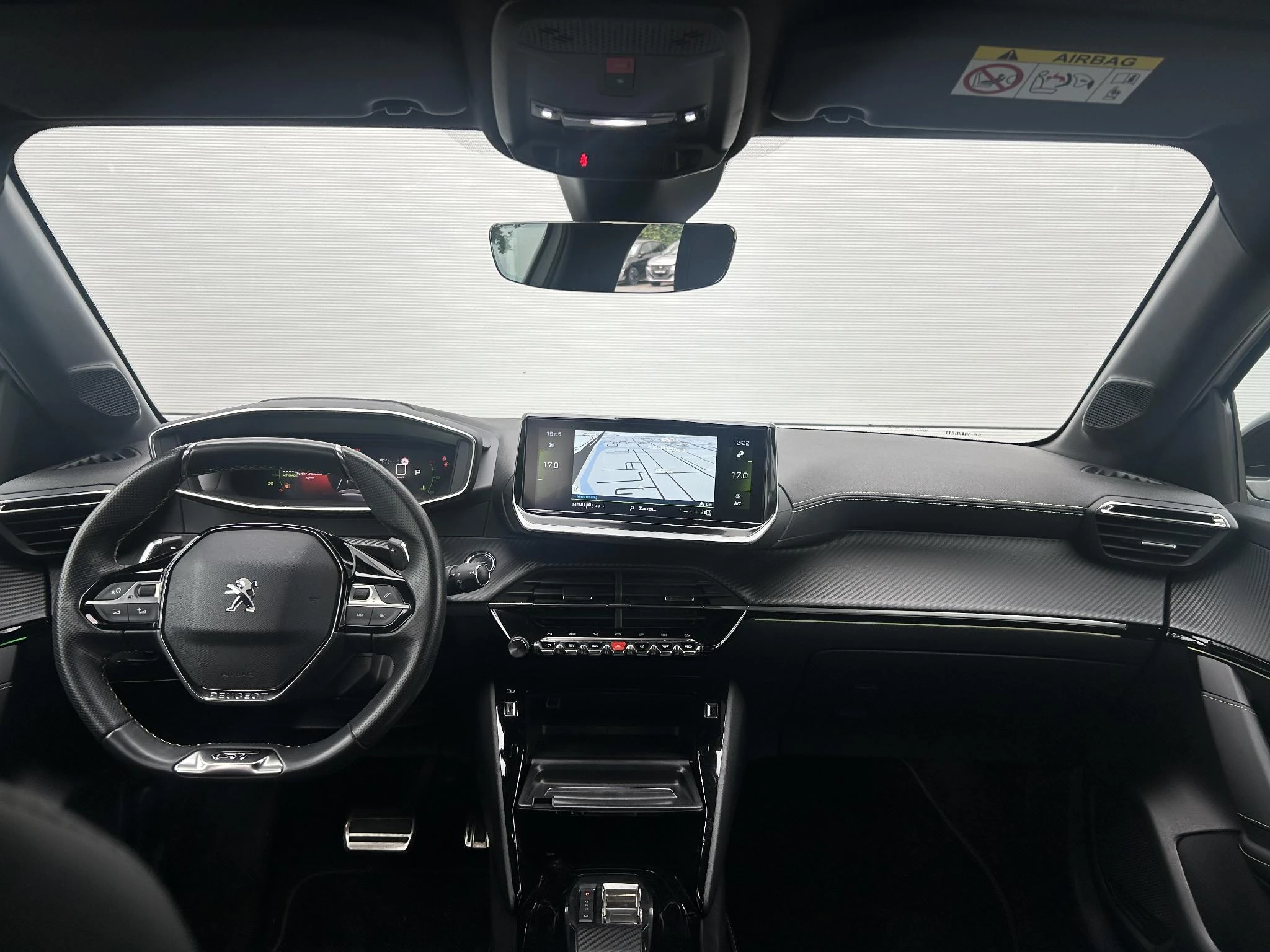 Peugeot-208-image-9