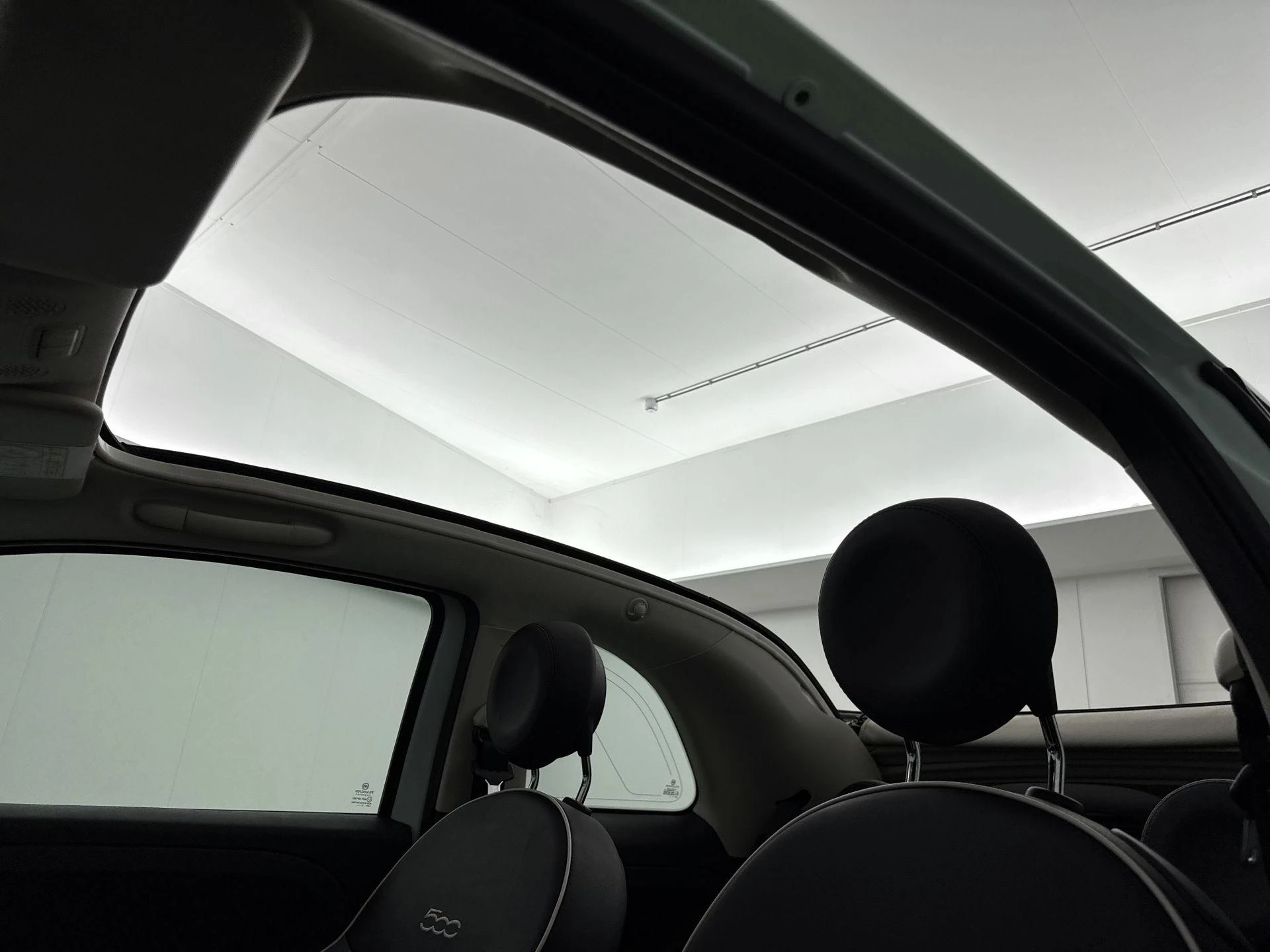 Fiat-500C-image-19