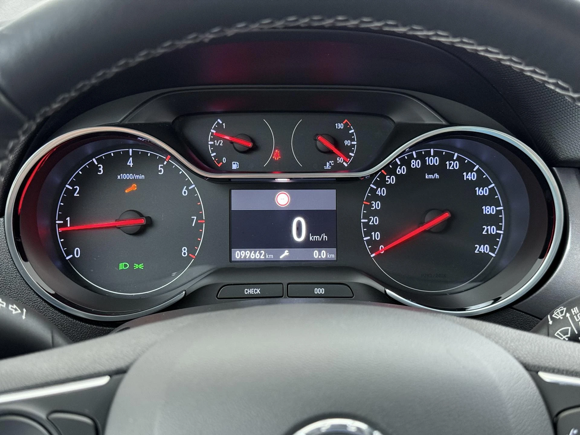 Opel-Crossland-image-24