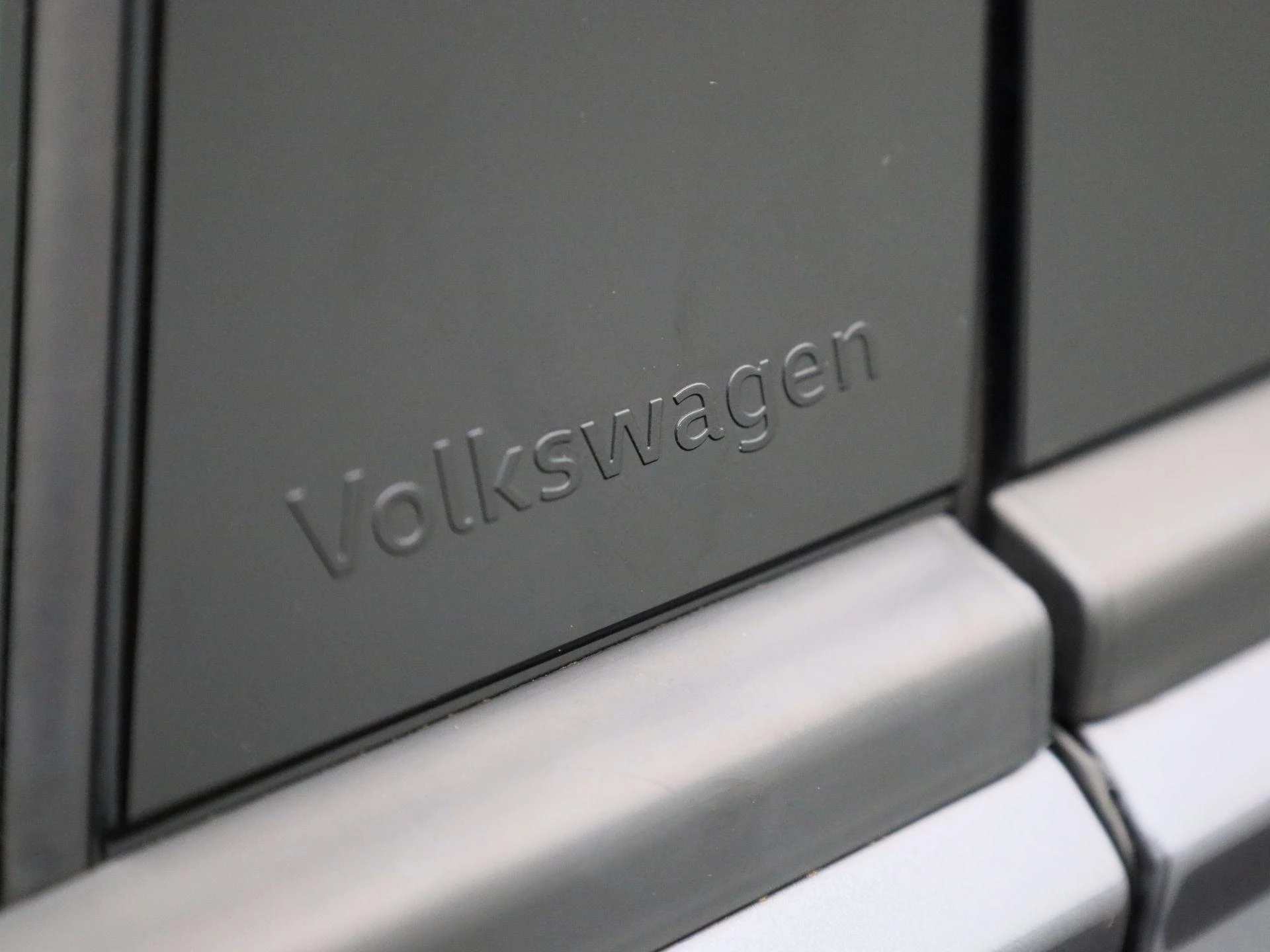 Volkswagen-Polo-image-14