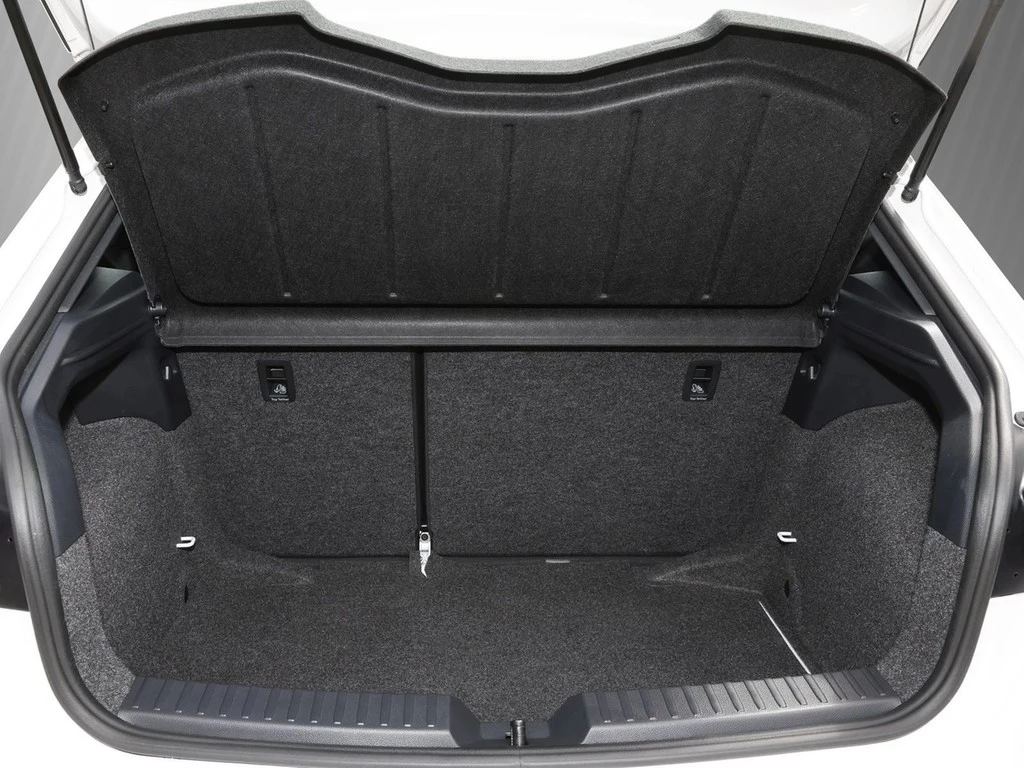 SEAT-Ibiza-image-5