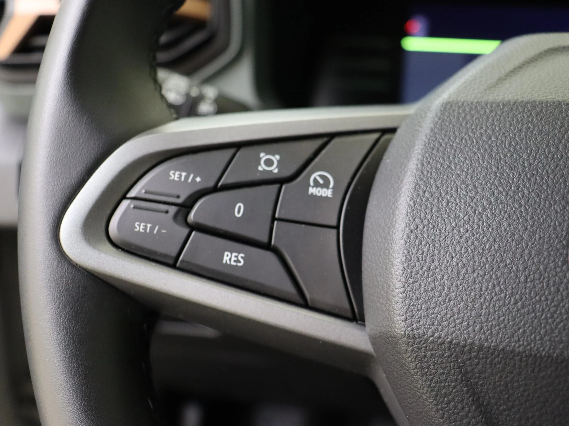 Dacia-Duster-image-11