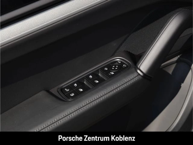 Porsche Cayenne E-Hybrid -