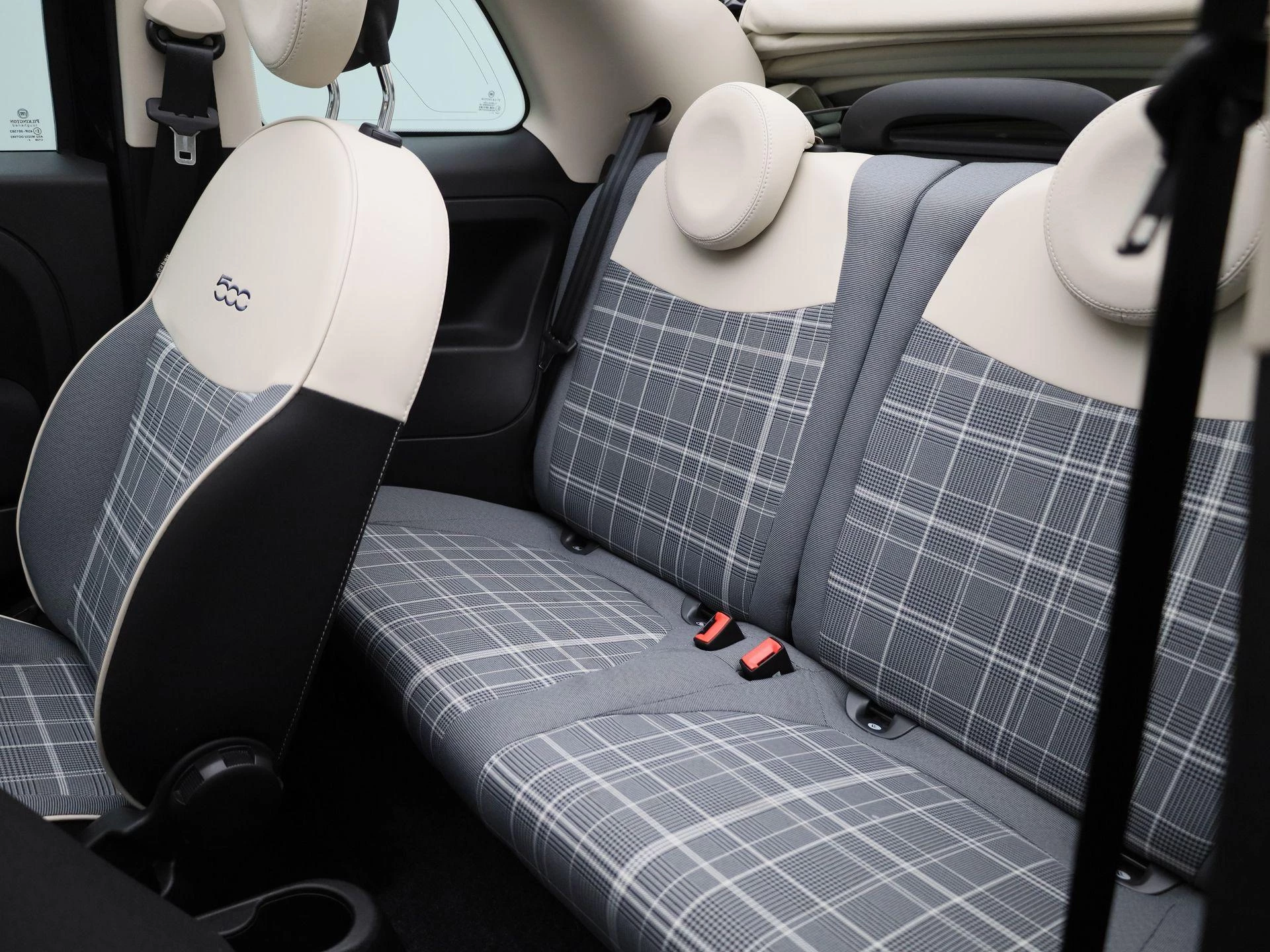 Fiat-500C-image-10