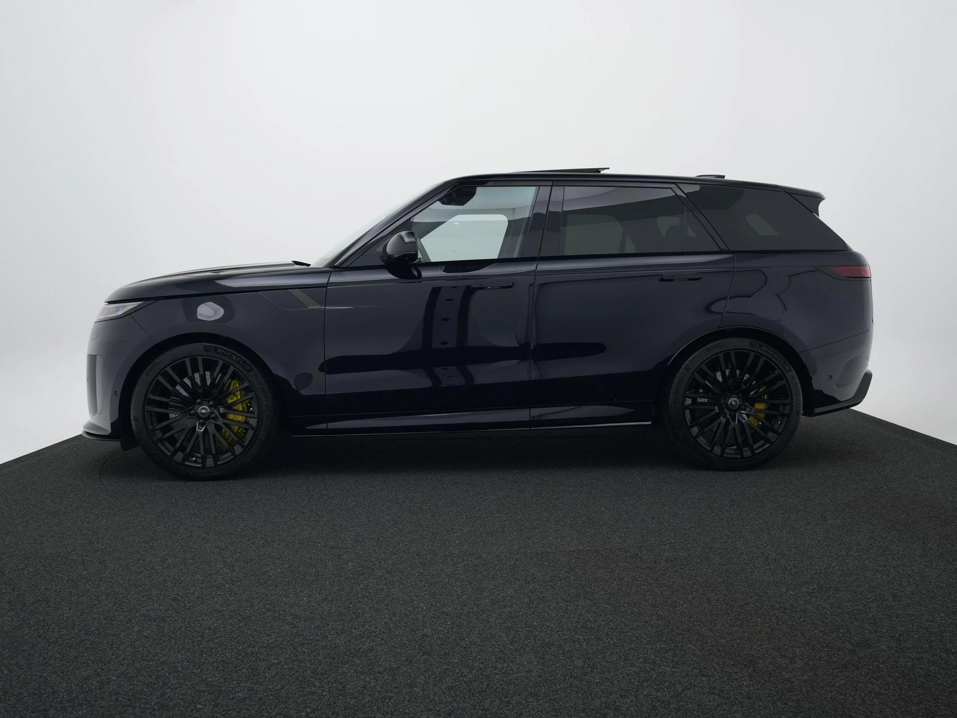 Land Rover Range Rover Sport 4.4 P635 SV Edition Two