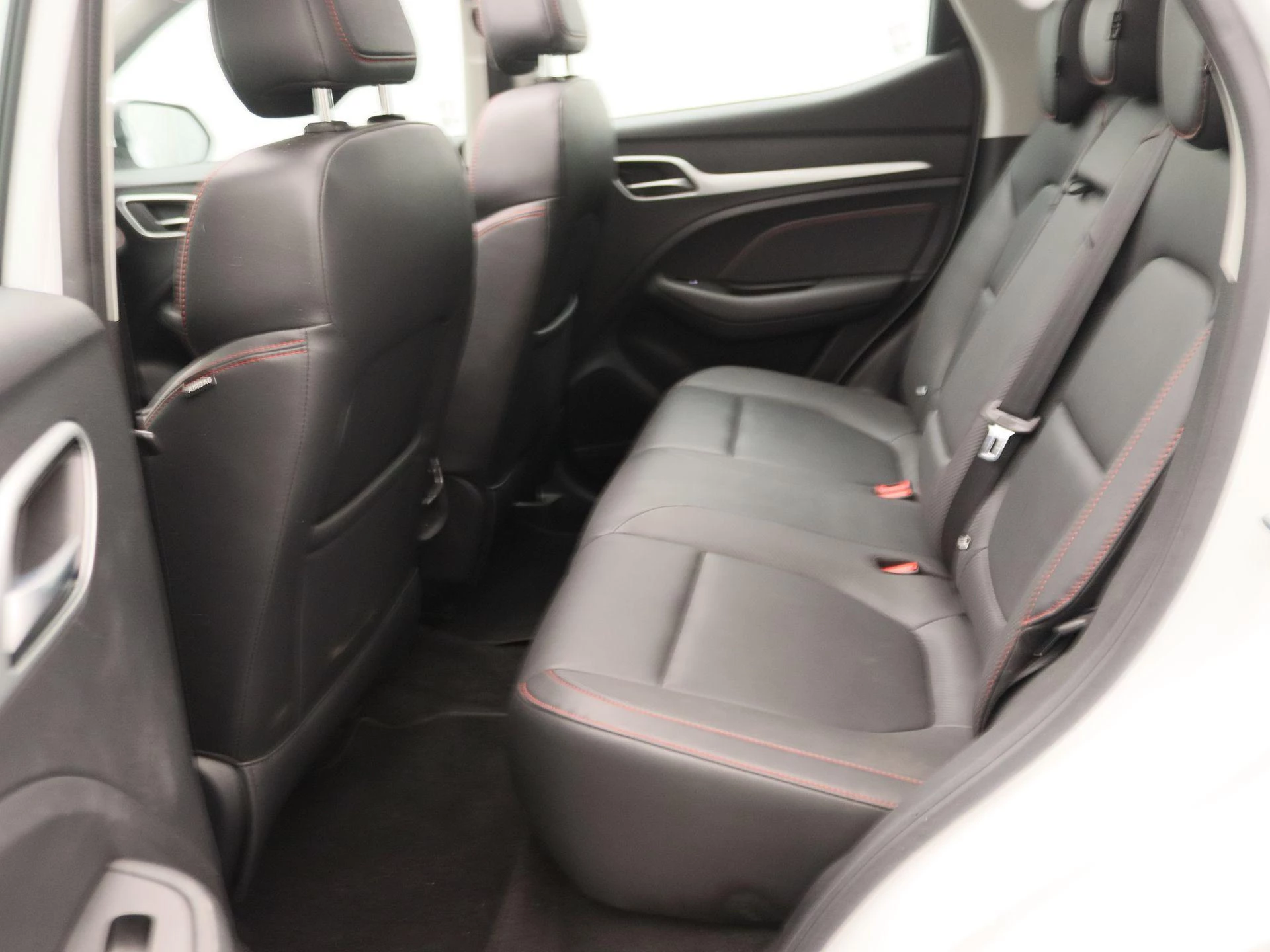 MG ZS EV Long Range Luxury 70 kWh