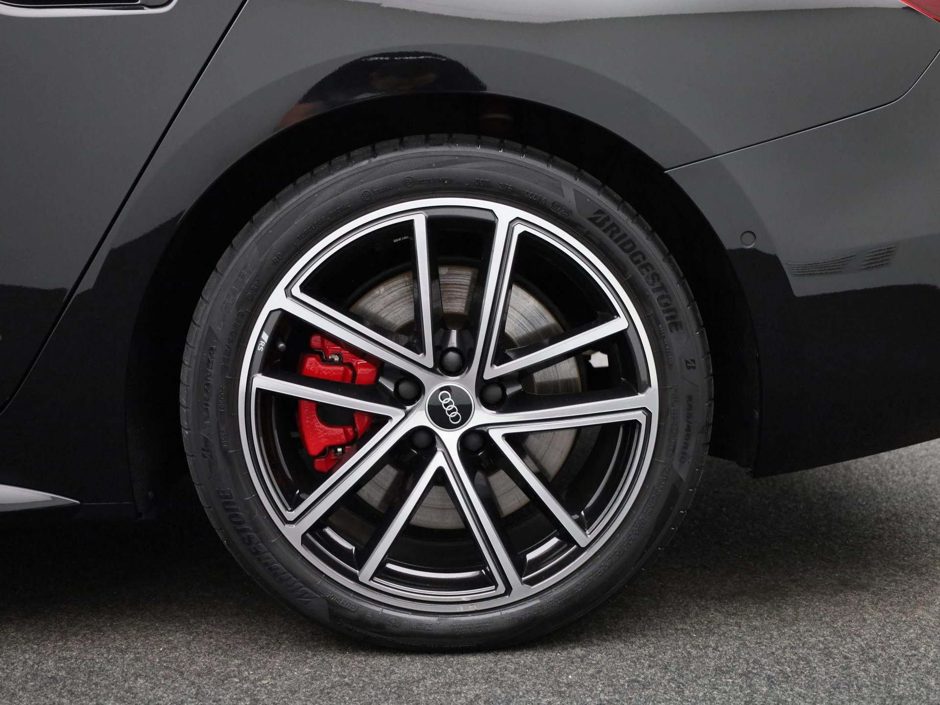 Audi A5 Avant 2.0 e-hybrid quattro S edition Competition