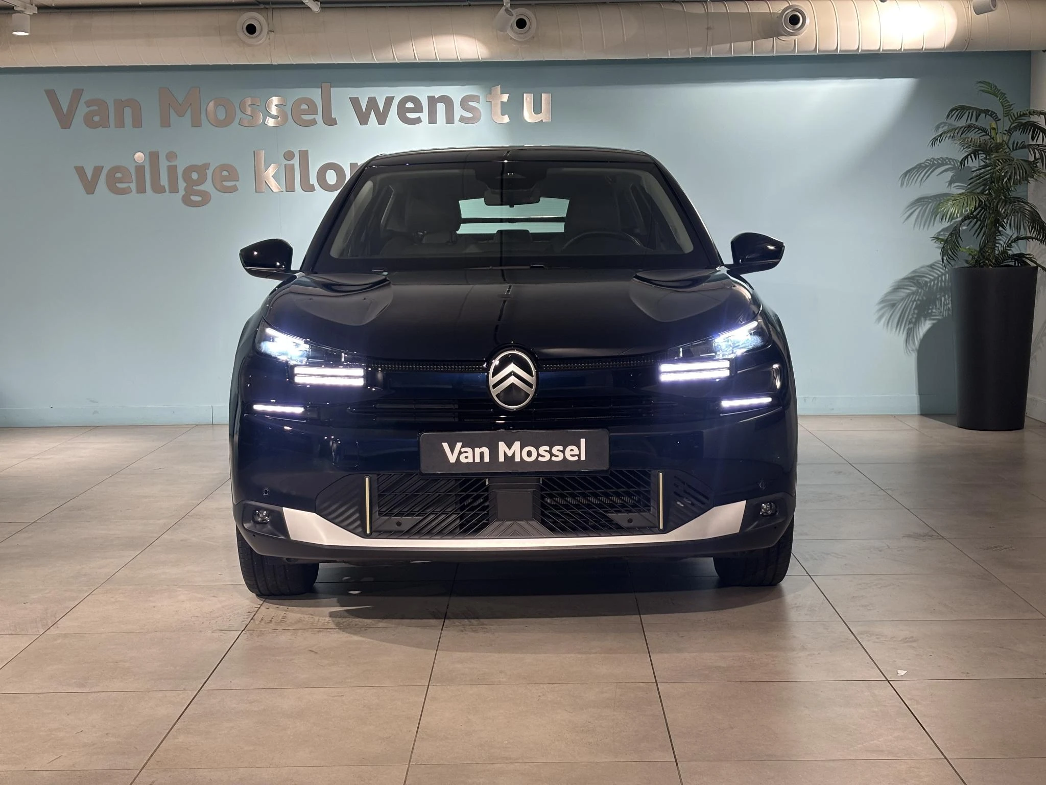 Citroën-ë-C4-image-7