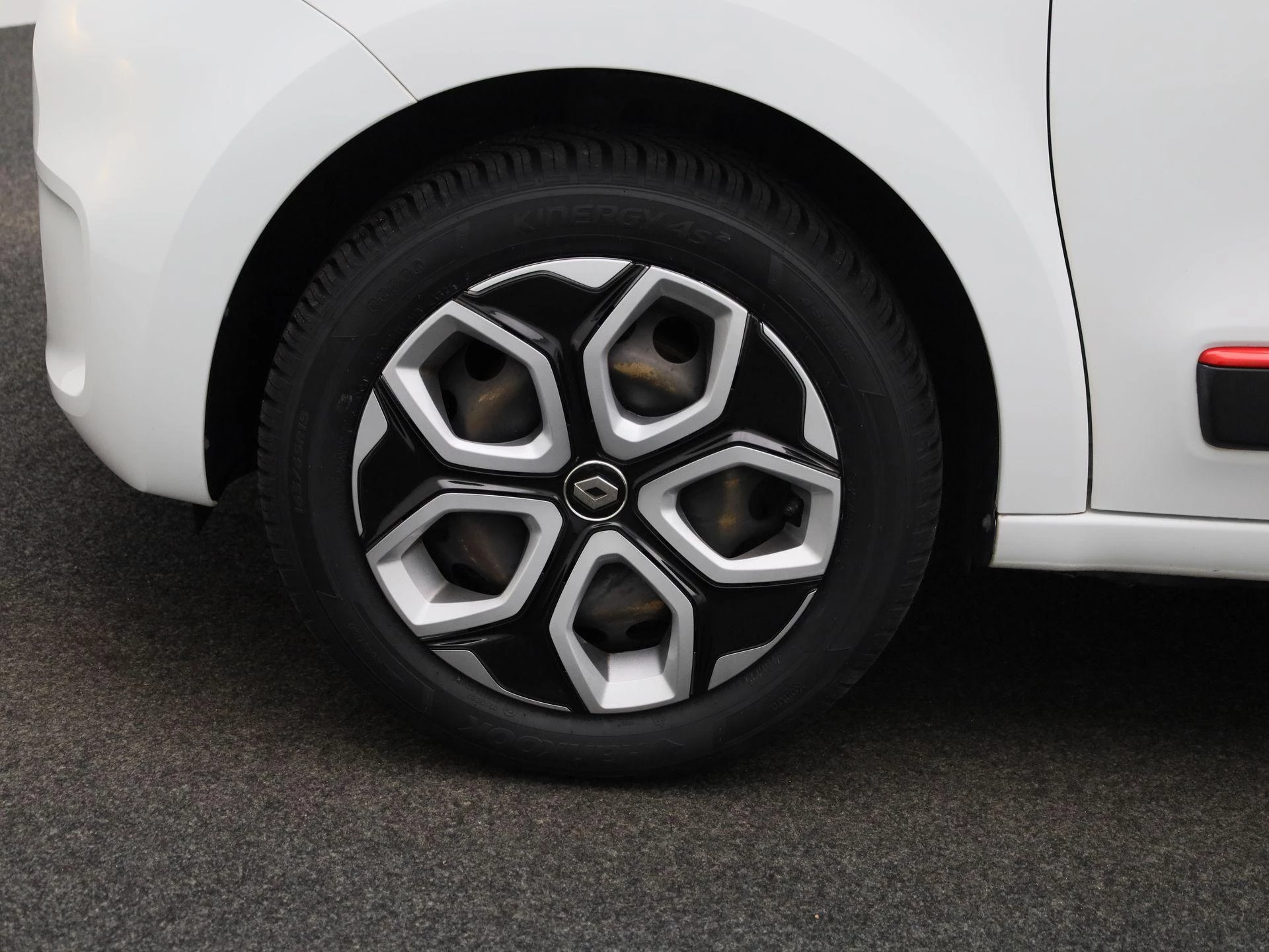 Renault-Twingo-image-10