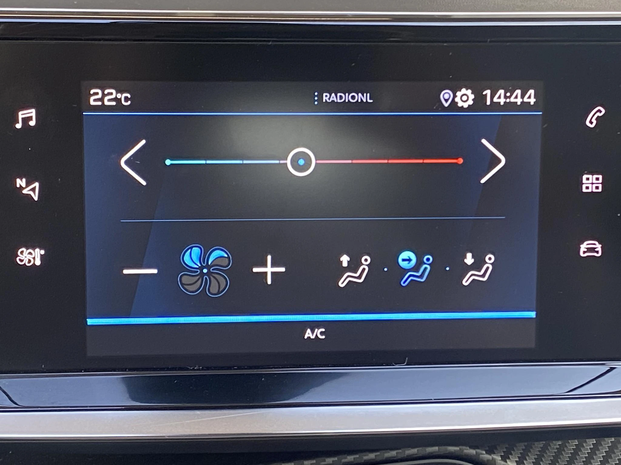 Peugeot-208-image-10