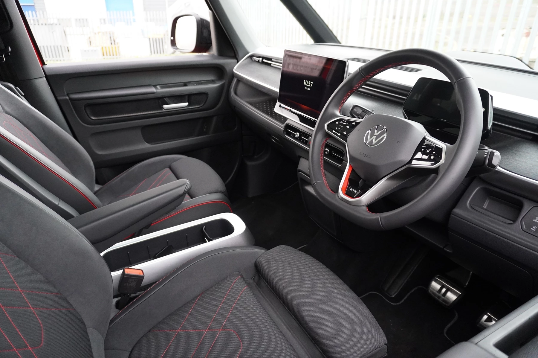 Volkswagen-ID. Buzz-image-5