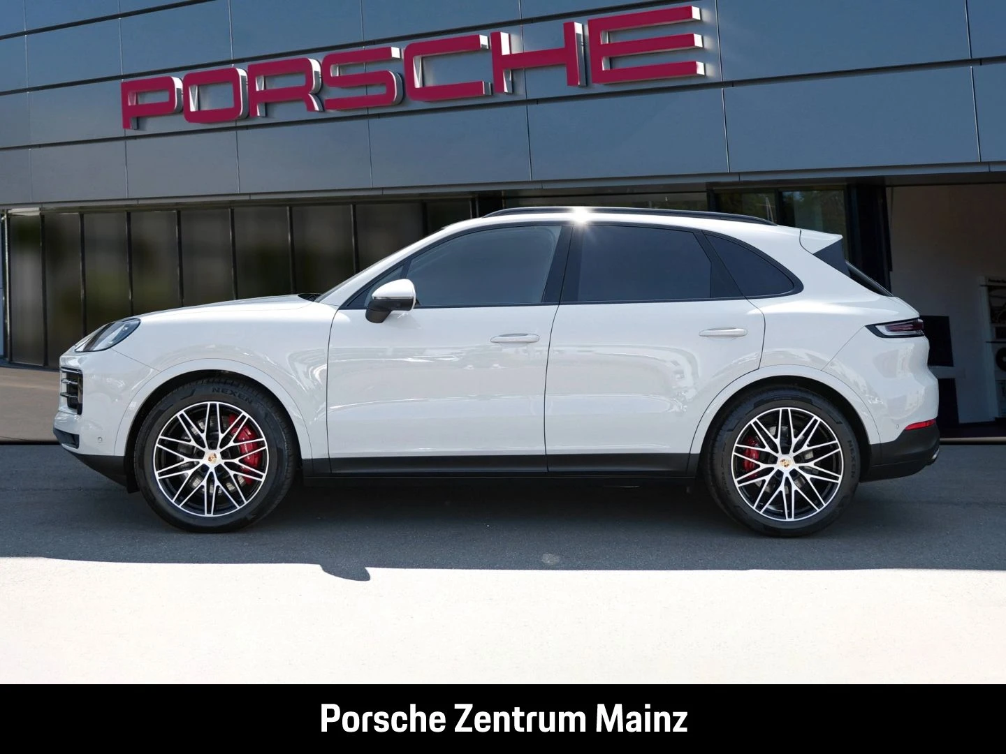 Porsche-Cayenne-image-6