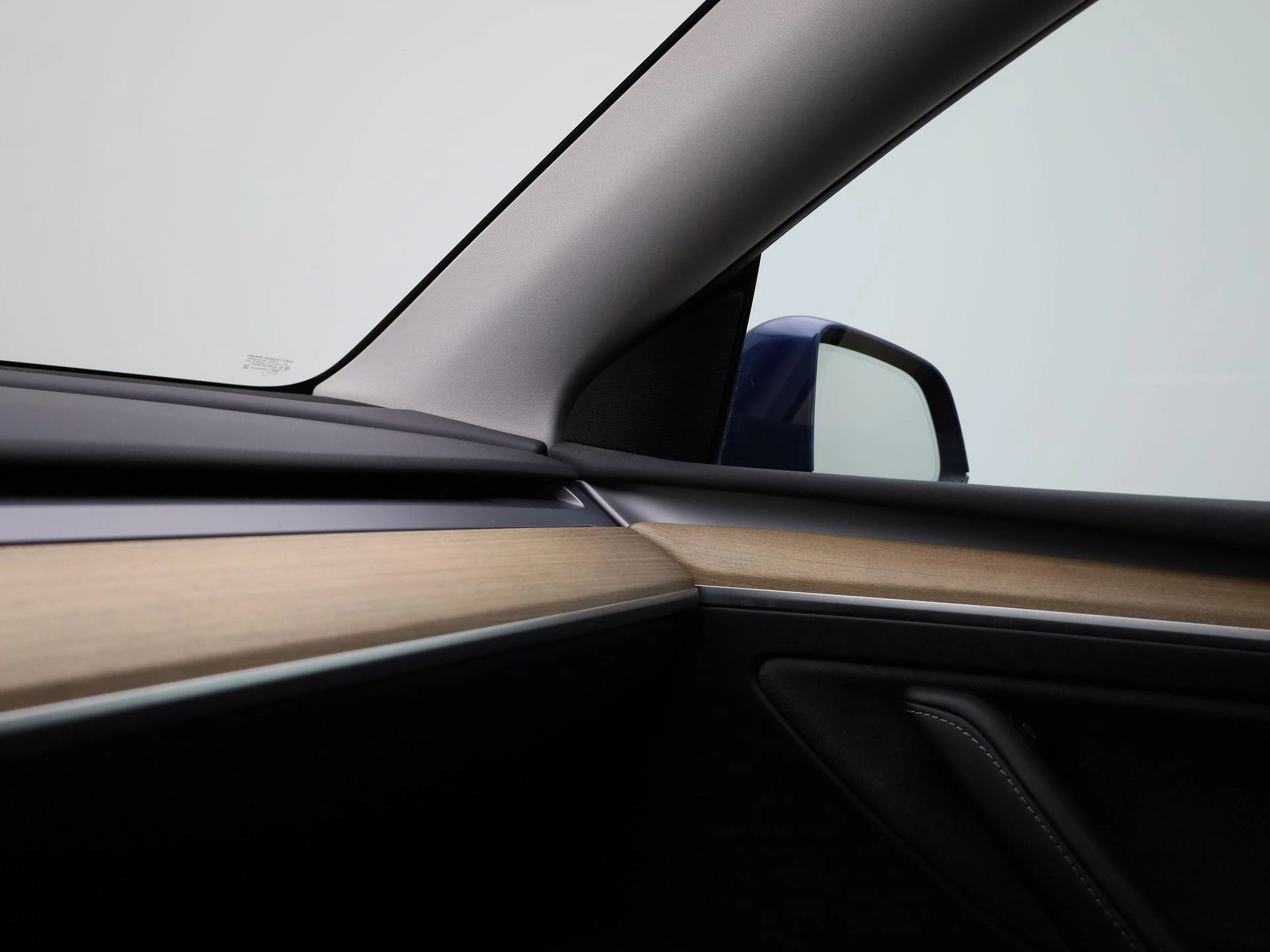 Tesla-Model Y-image-25
