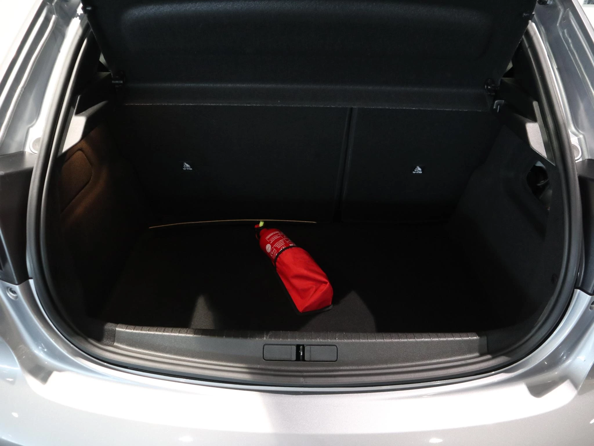 Peugeot-208-image-21