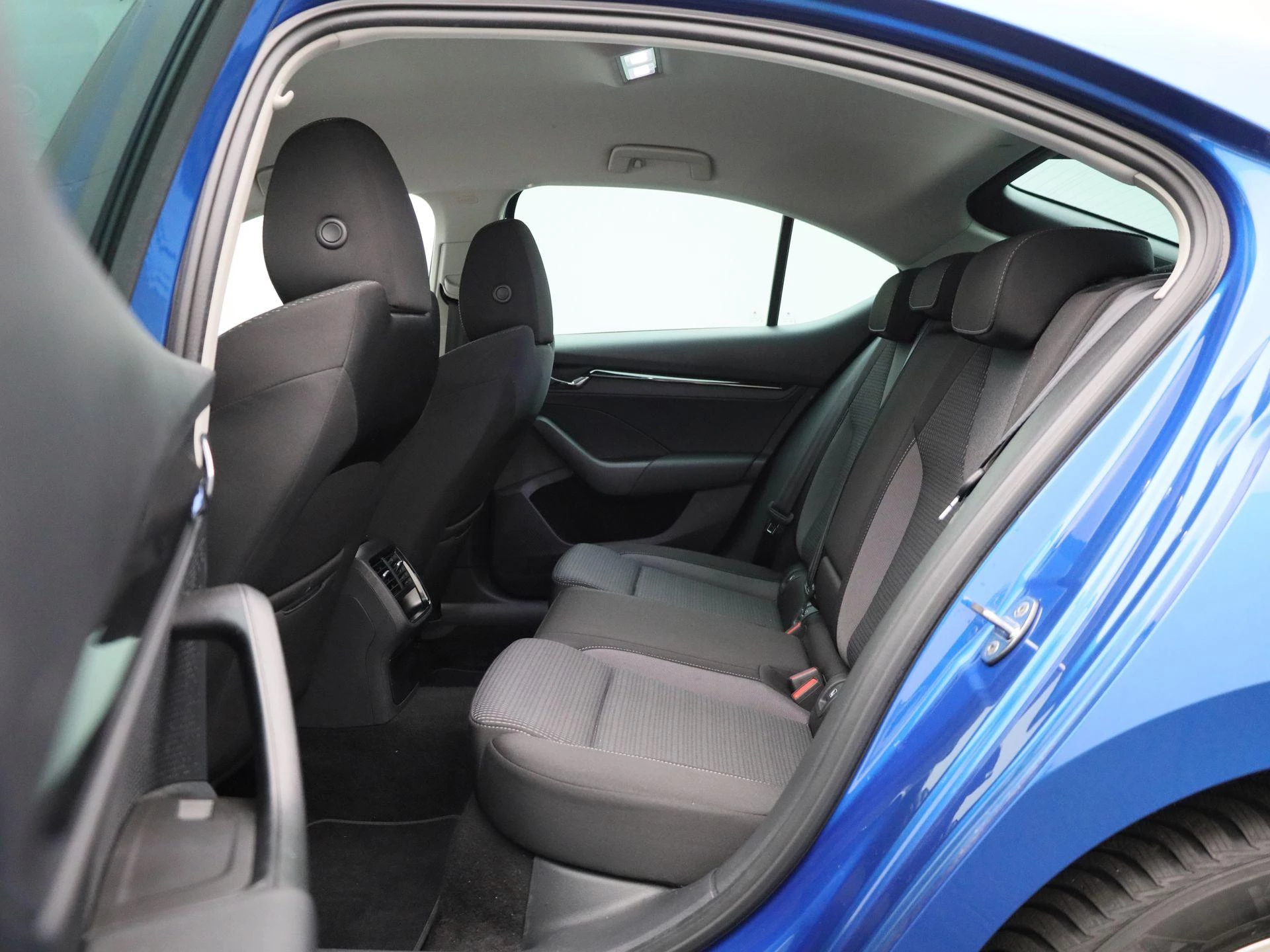 Škoda Octavia 1.0 e-TSI Business Edition