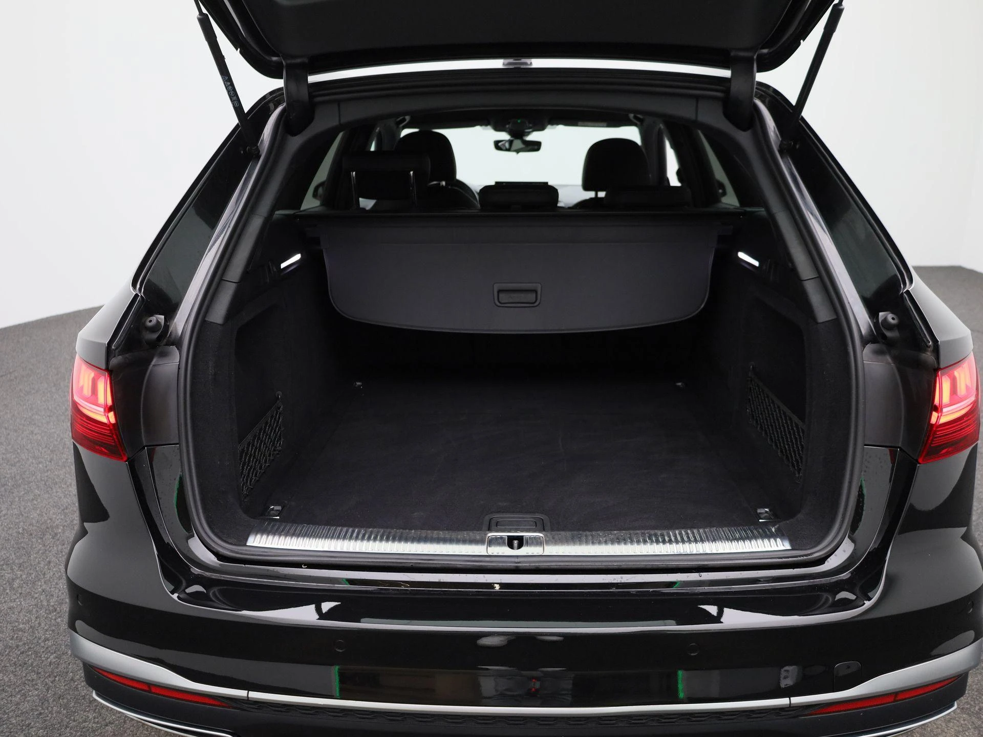 Audi-A4-image-12