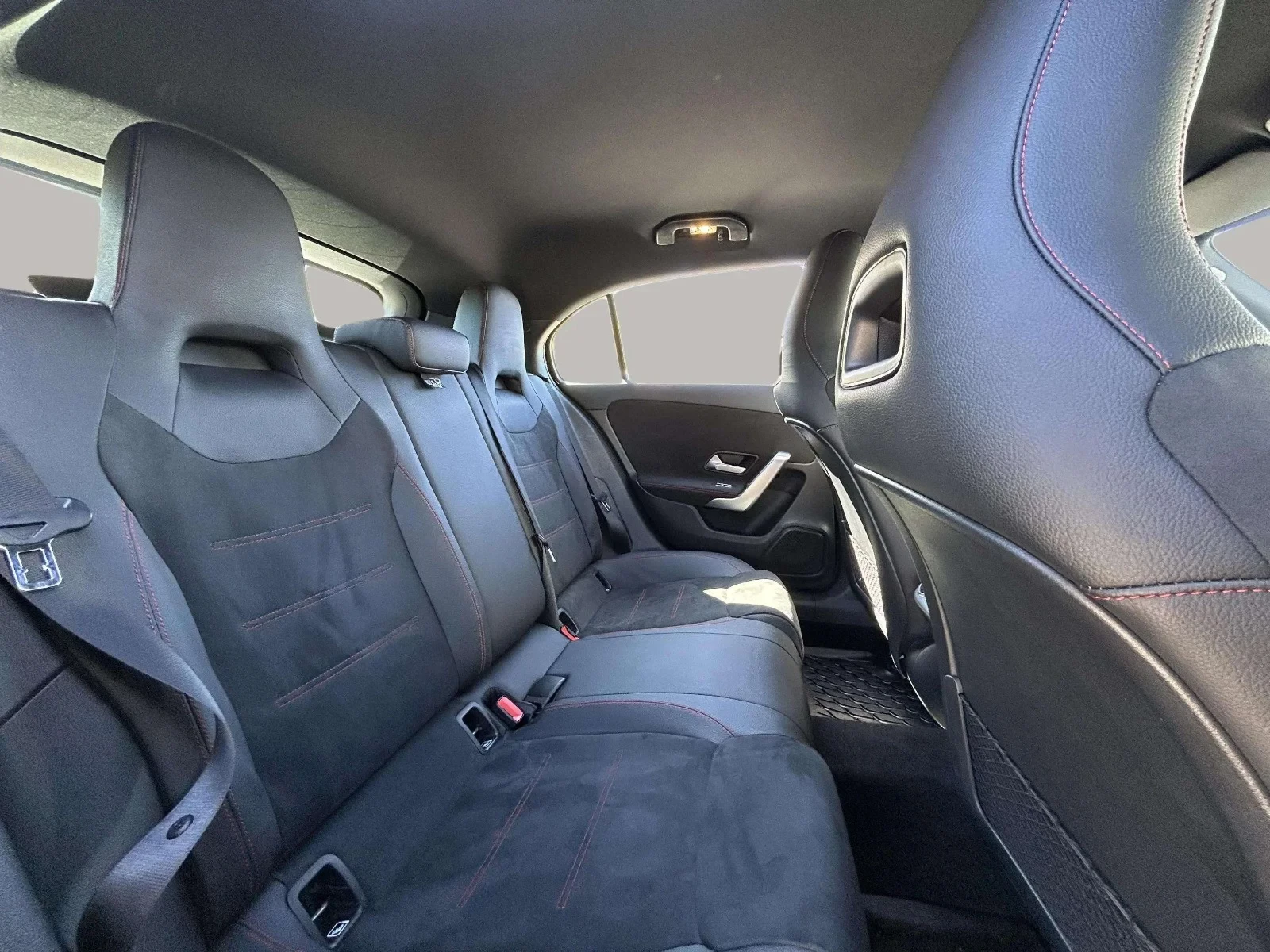 Mercedes-Benz A-Klasse A250 e Advantage AMG aut.