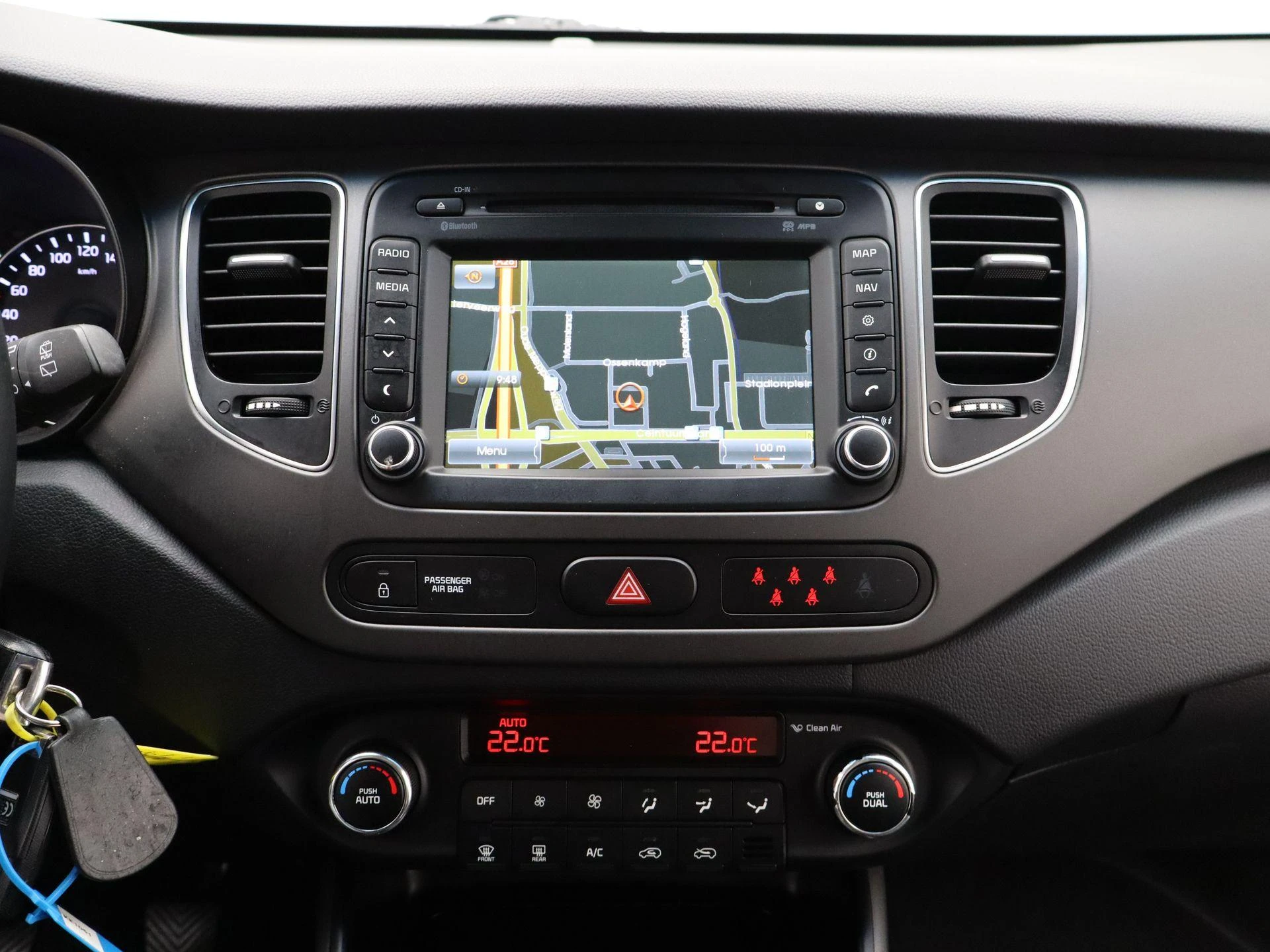 Kia Carens 1.6 GDi First Edition