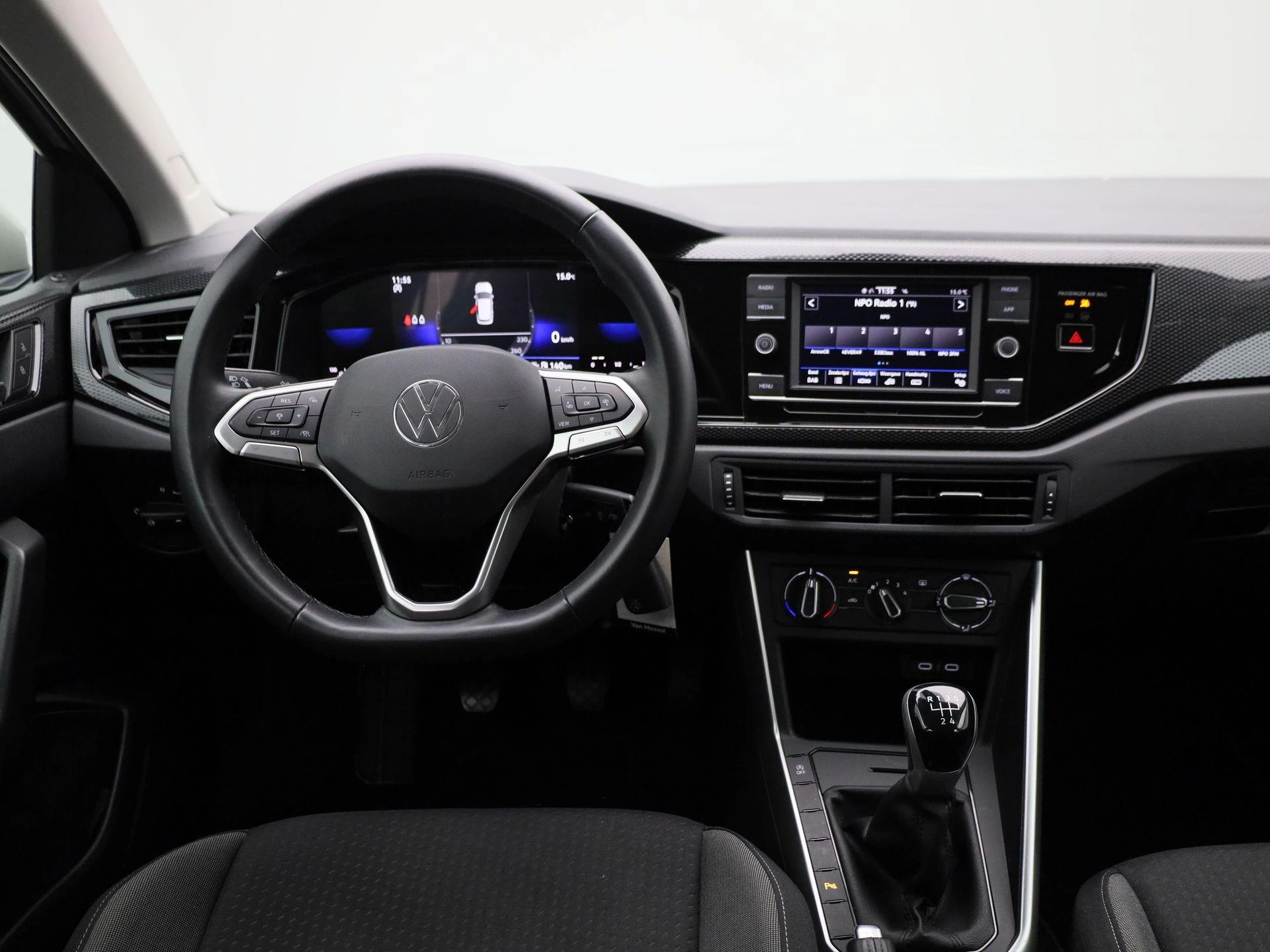 Volkswagen-Taigo-image-6