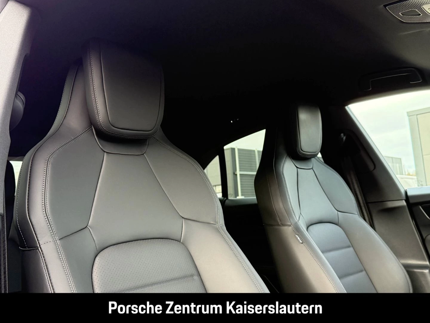 Porsche Macan 4 HA-Lenkung Head-Up Abstandstempomat LED -MK2 Macan 4 HA-Lenkung Head-Up Abstandstempomat LED -