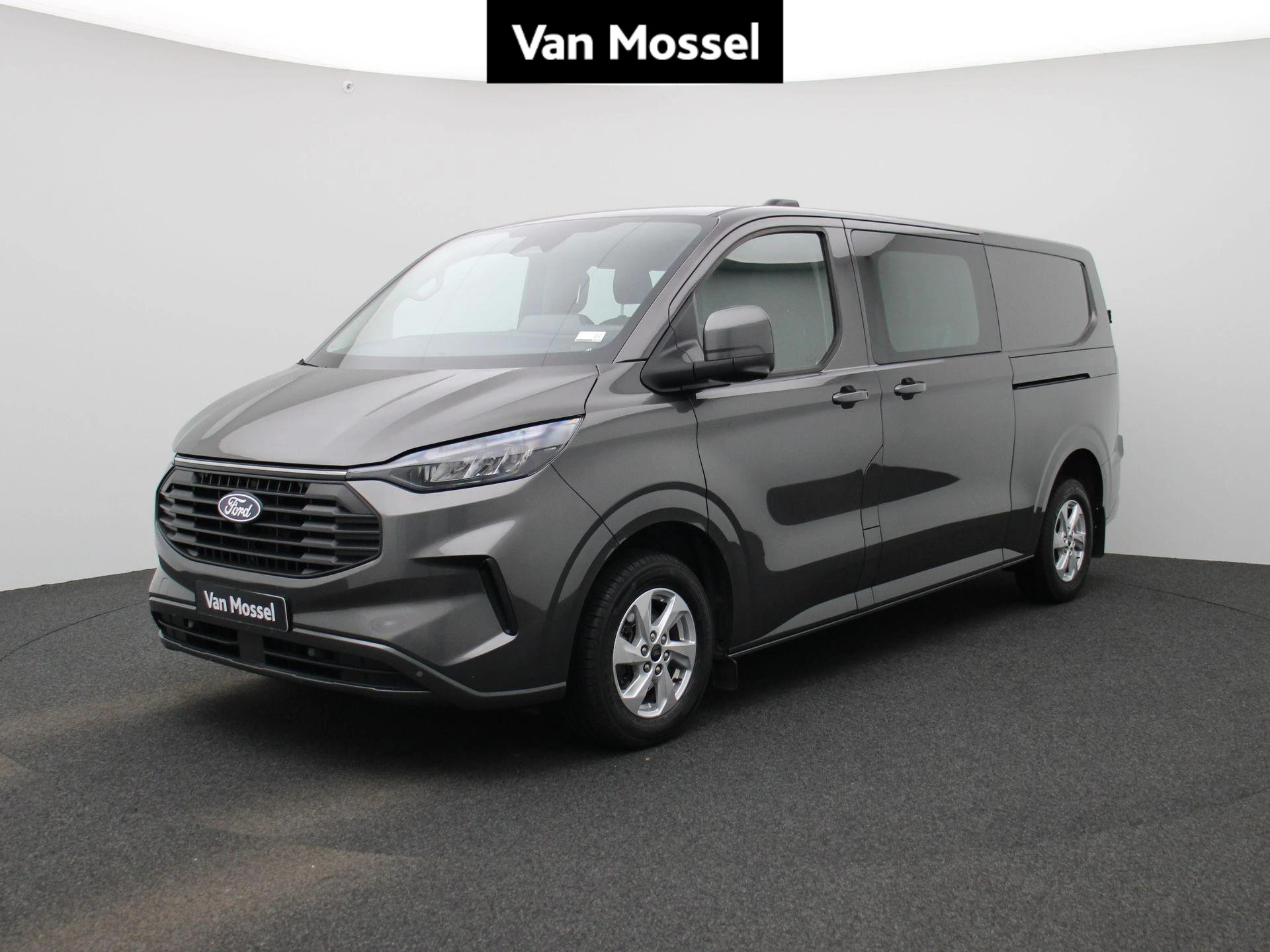Ford-Transit Custom-image-0