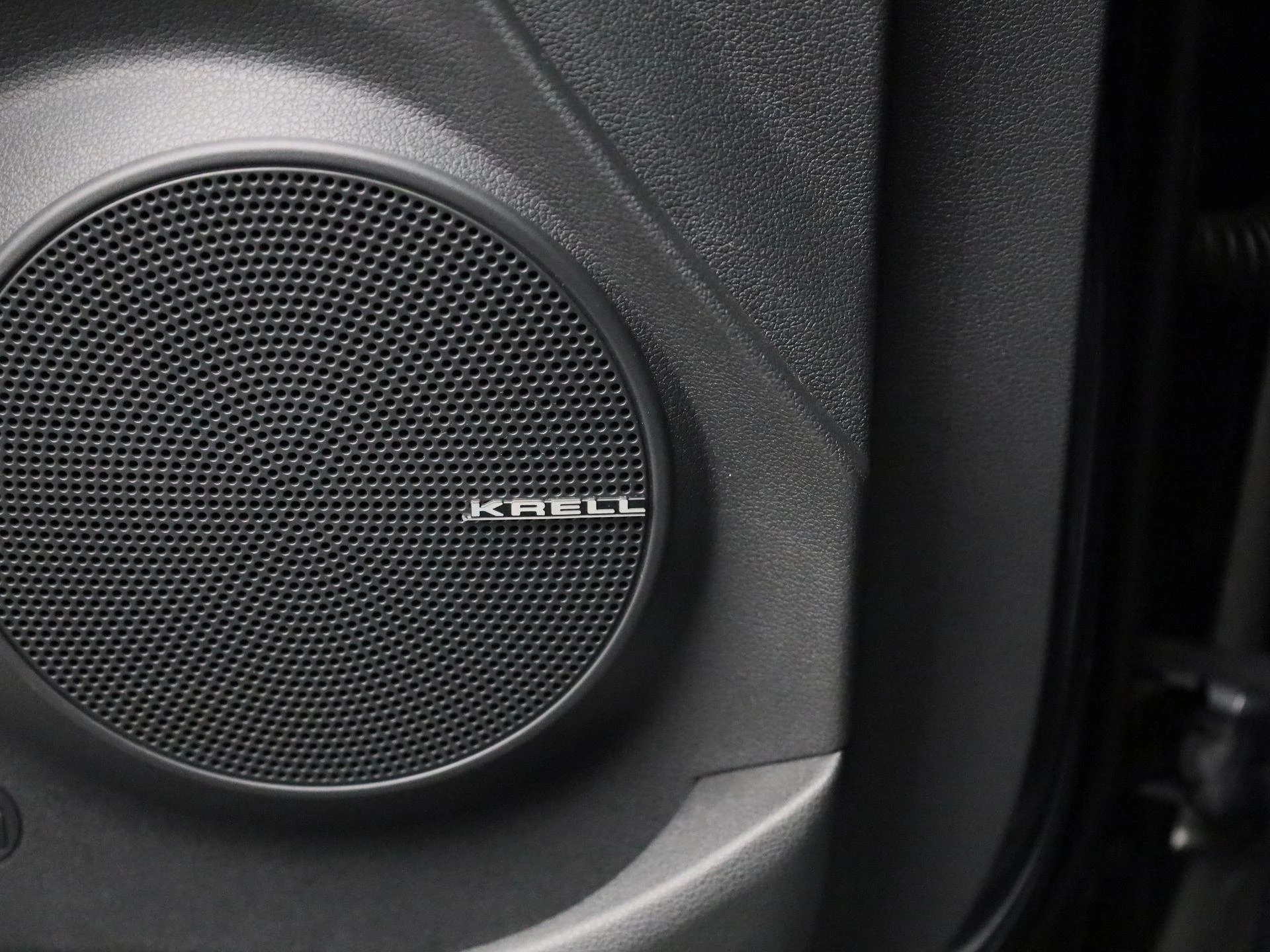 Hyundai-Kona-image-27