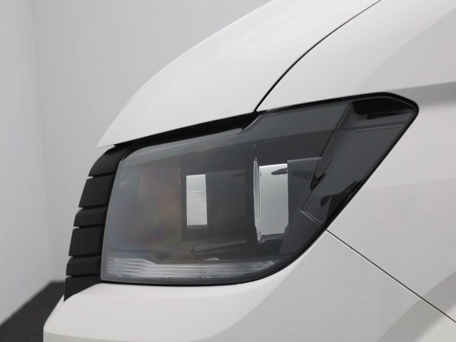 Volkswagen-Crafter-image-20