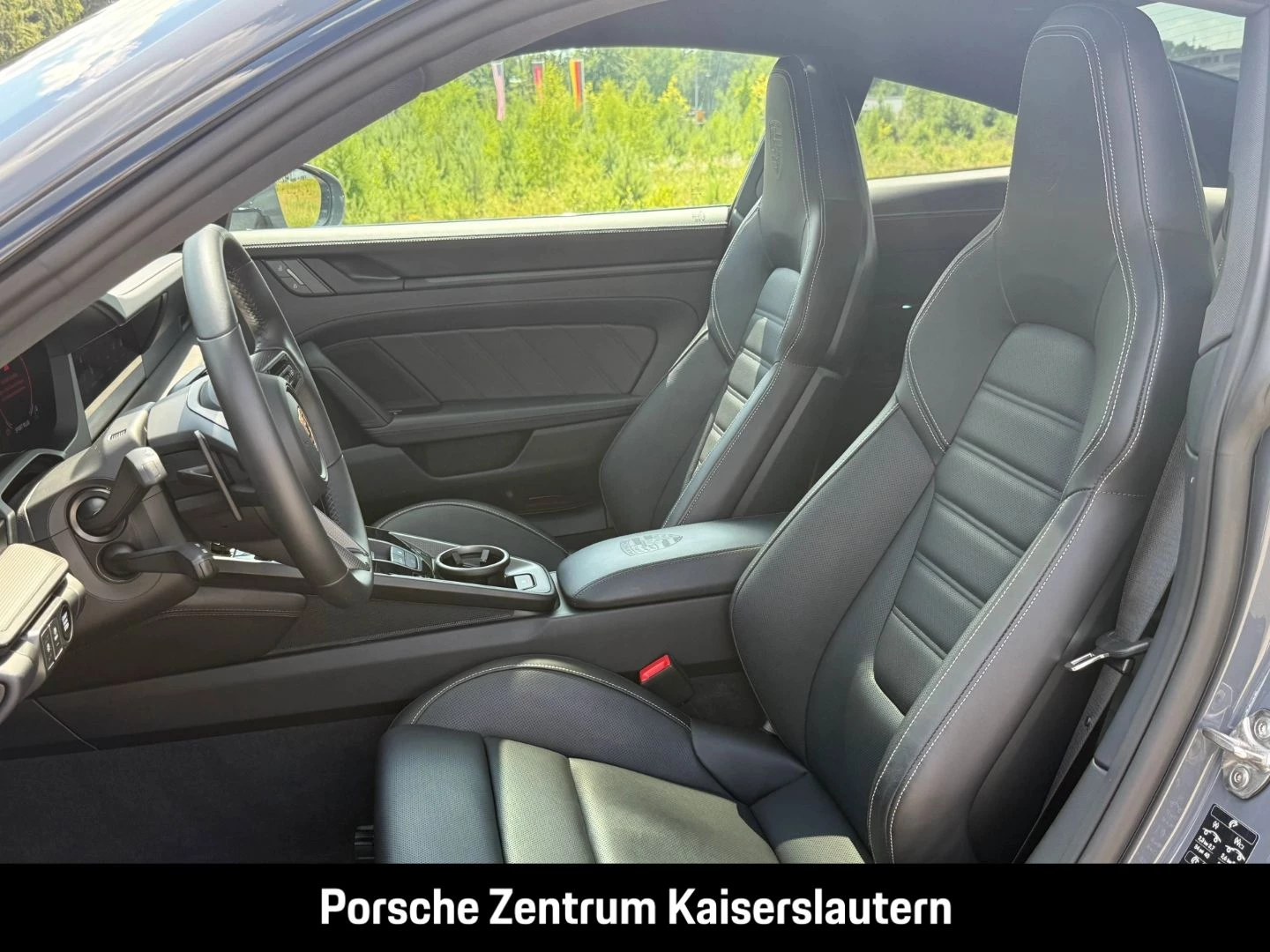 Porsche 911 992 Carrera Sportabgasanlage BOSE 21-Zoll carrera s