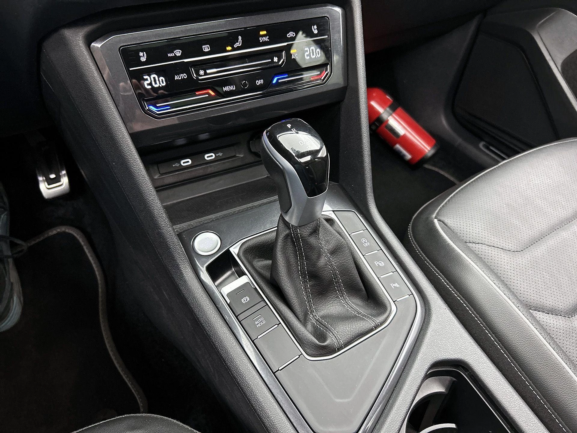 Volkswagen-Tiguan-image-33