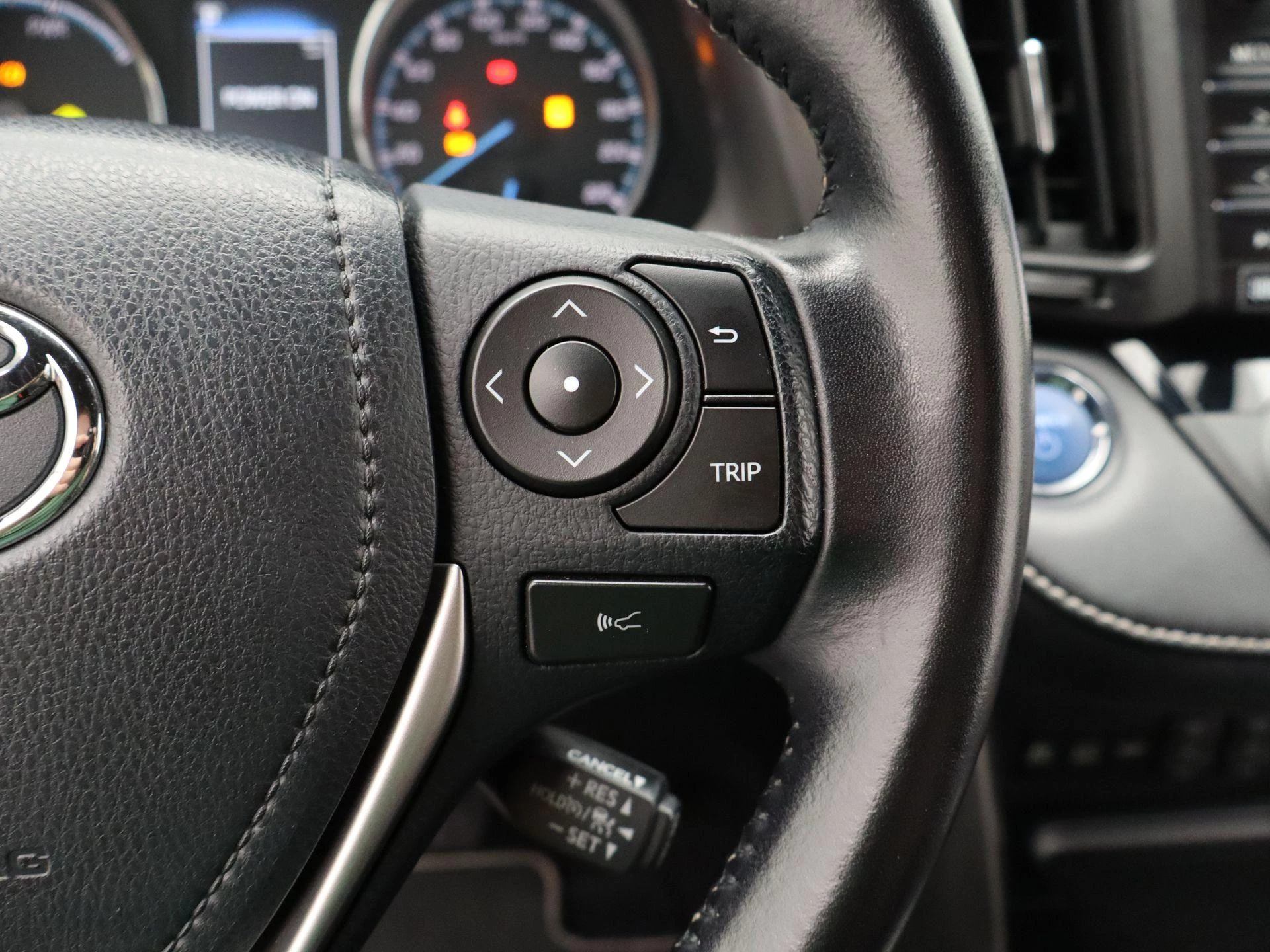 Toyota-RAV4-image-20