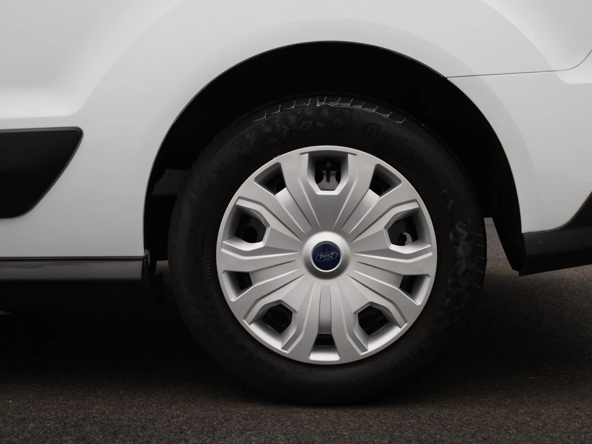 Ford-Transit Connect-image-18