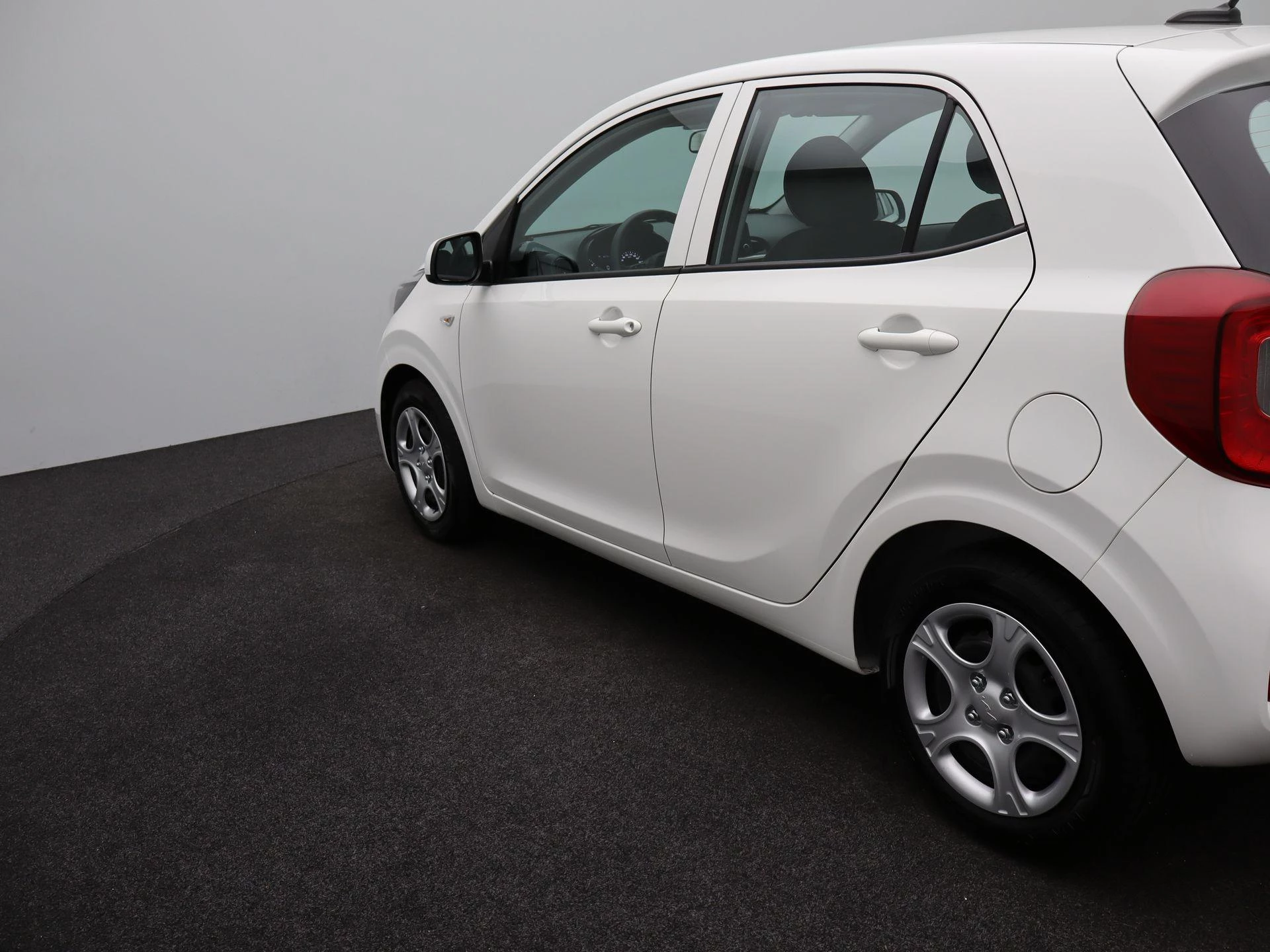 Kia-Picanto-image-33