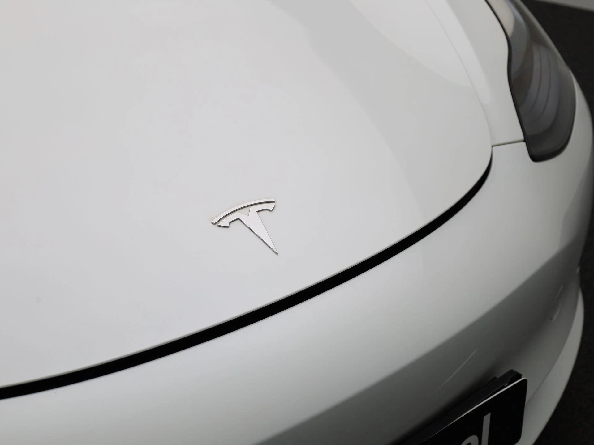Tesla-Model 3-image-34