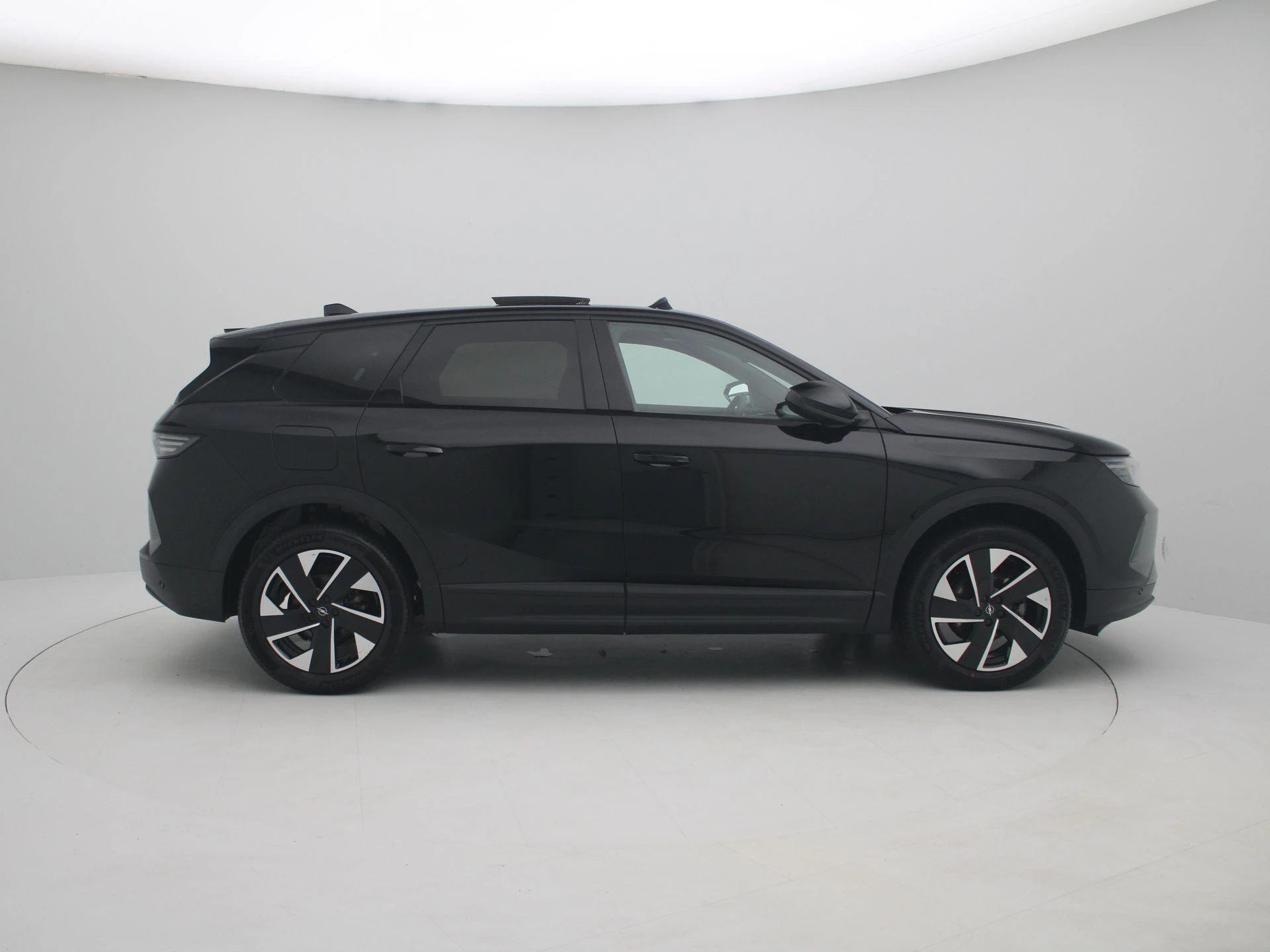 Opel-Grandland-image-5
